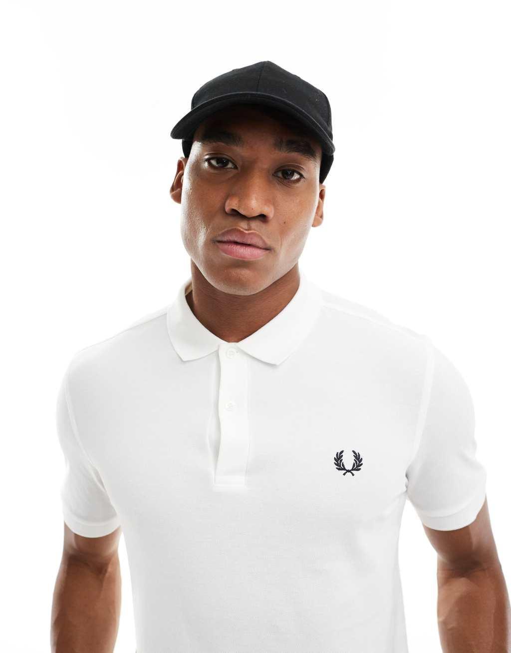 Fred Perry unisex plain polo shirt in white Product Image