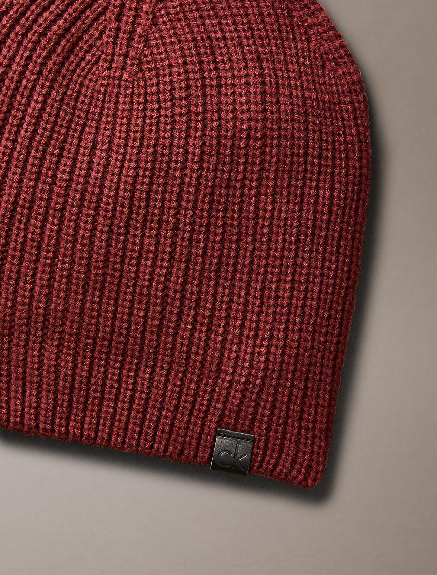 Ribbed Solid Beanie Product Image