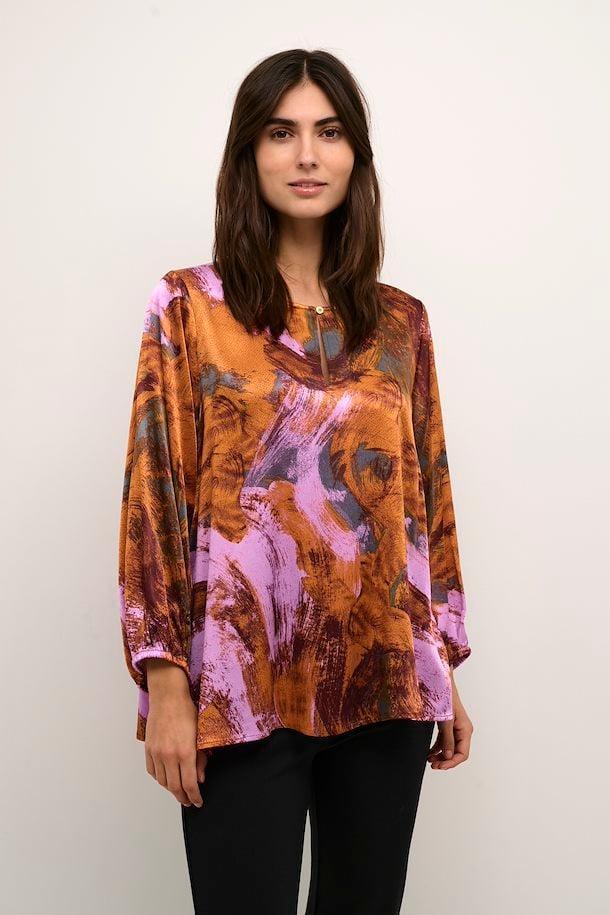 CUmenta Blouse Product Image