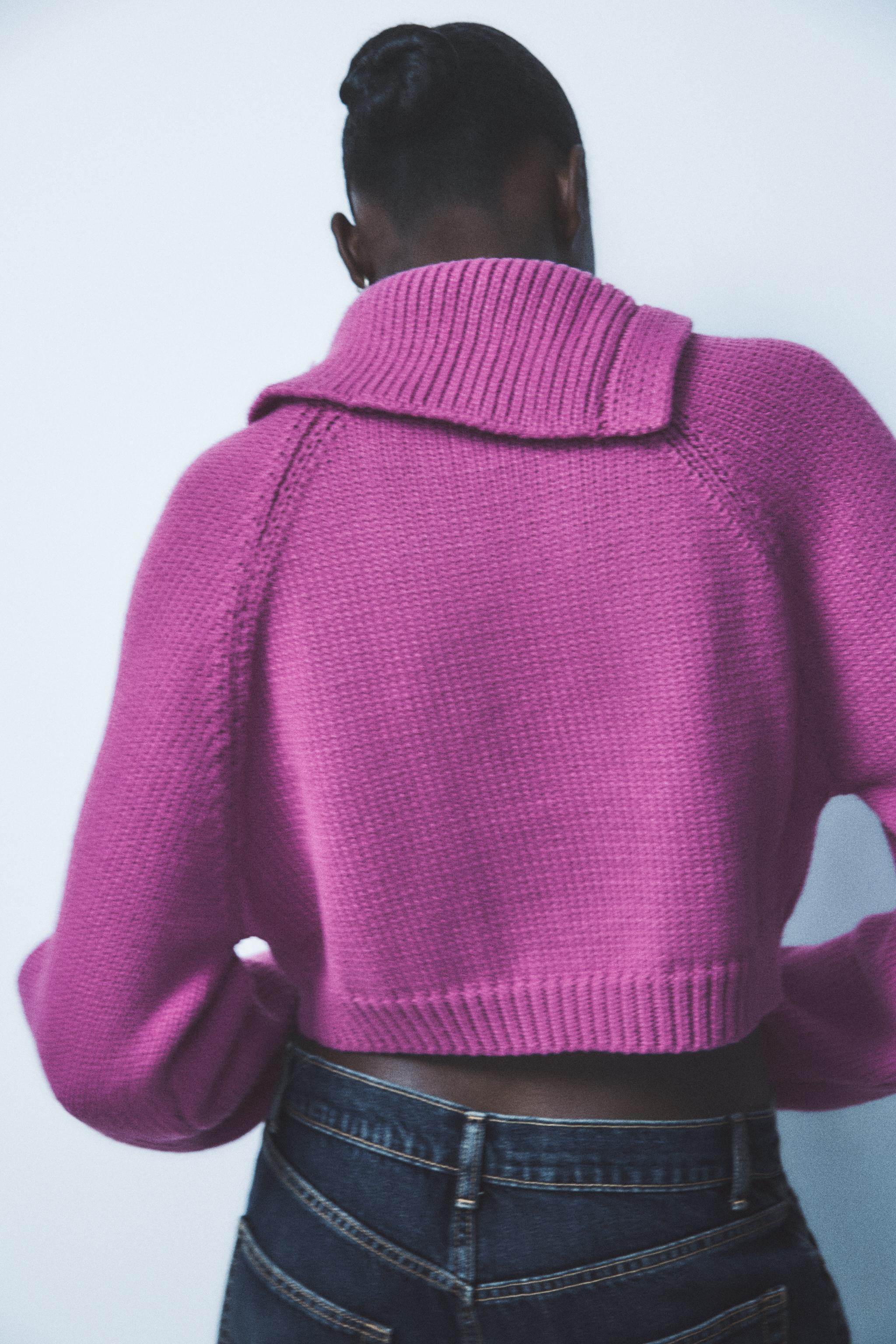 KNIT SWEATER WITH ASYMMETRICAL COLLAR Product Image