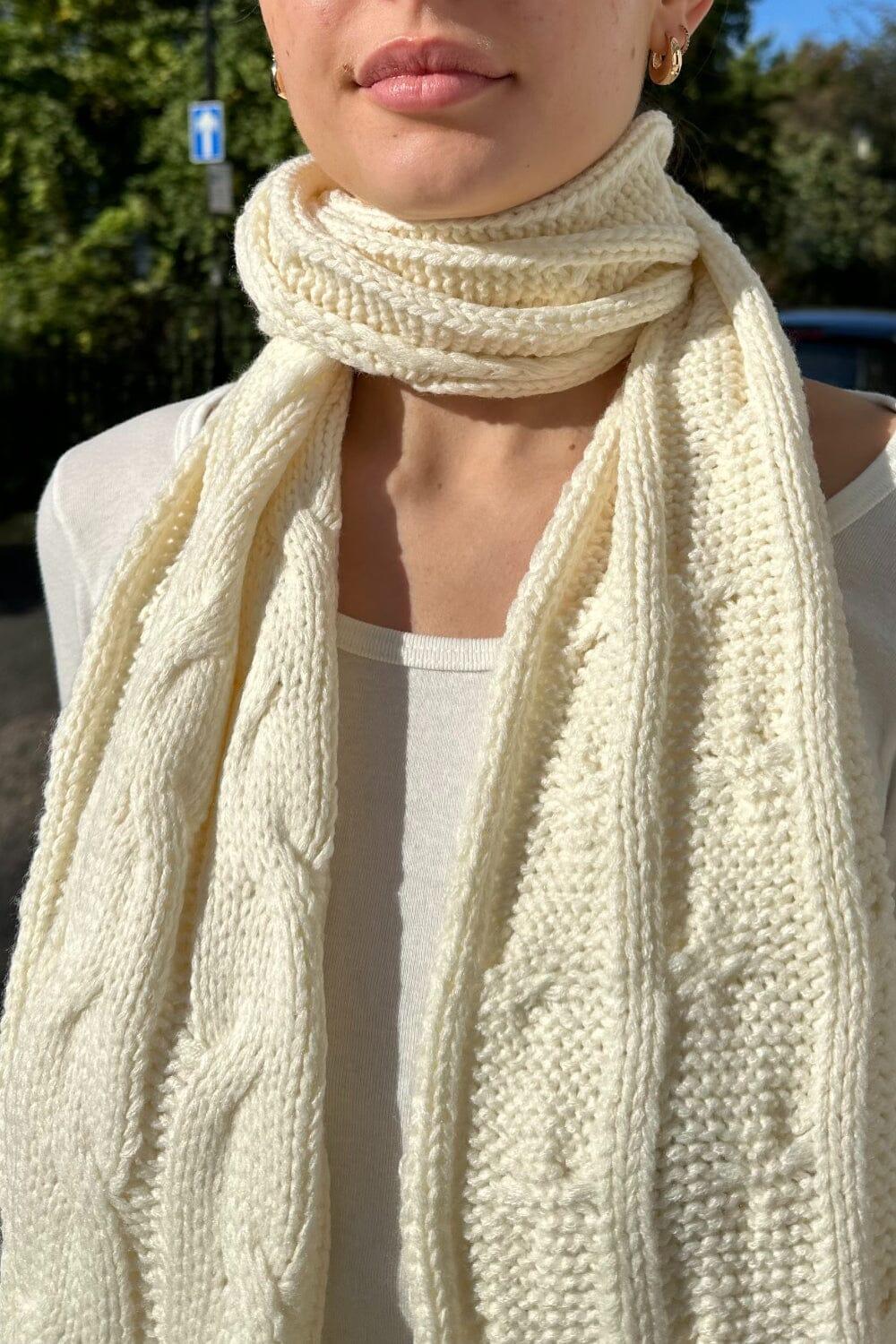 Cable Knit Scarf Product Image