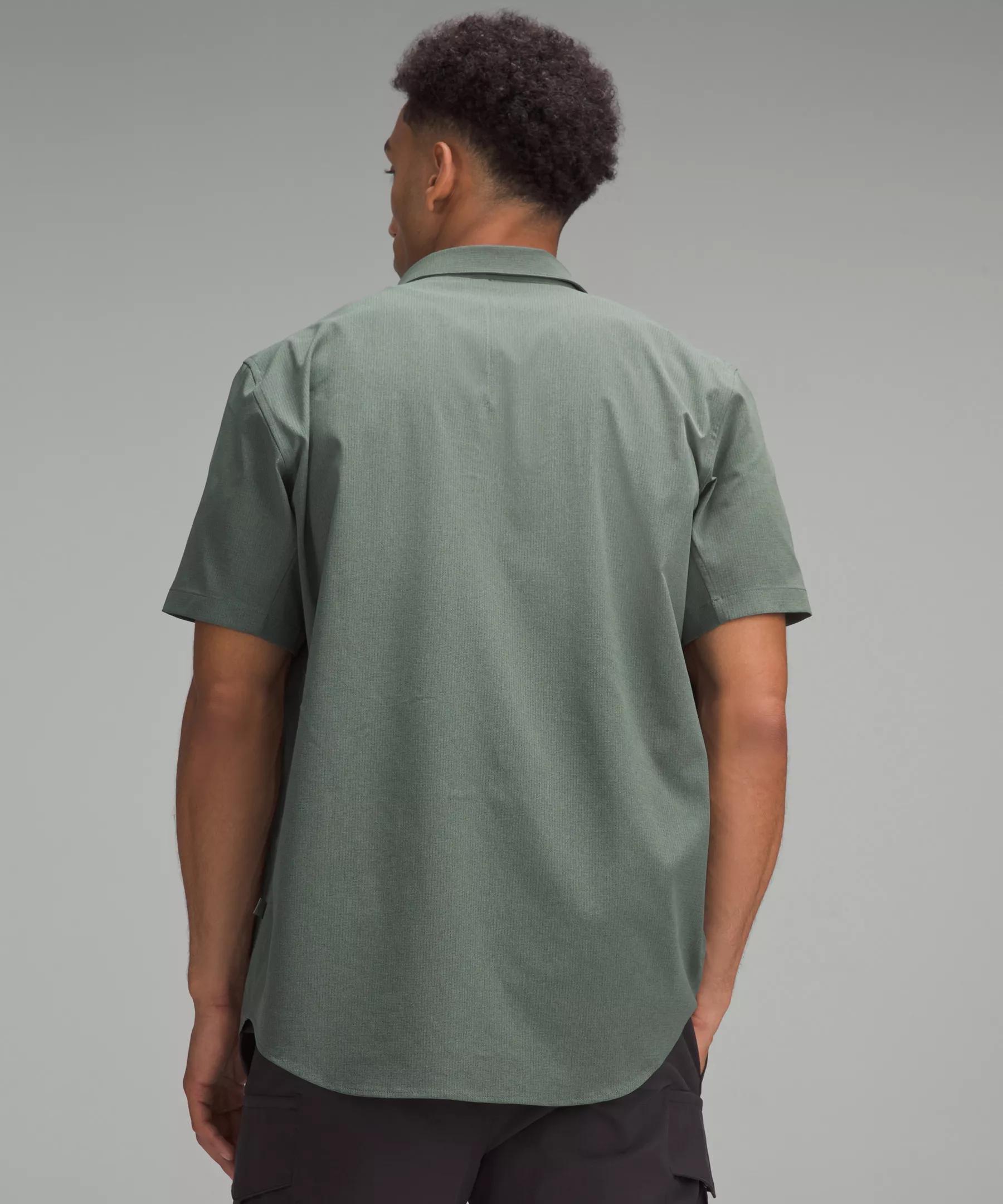 Airing Easy Short-Sleeve Shirt Product Image