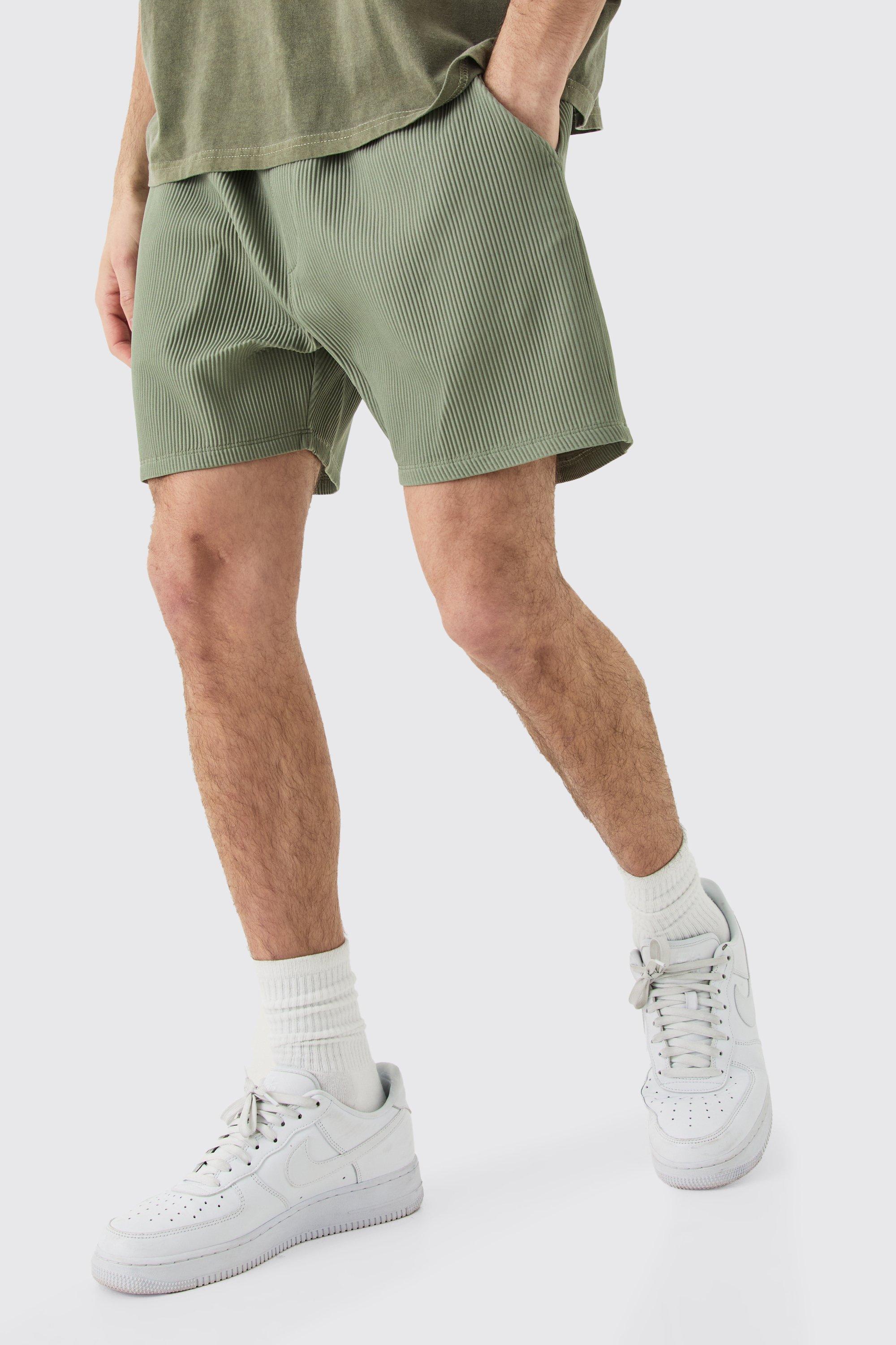 Mens Green Elasticated Waist Pleated Drawcord Shorts, Green Product Image