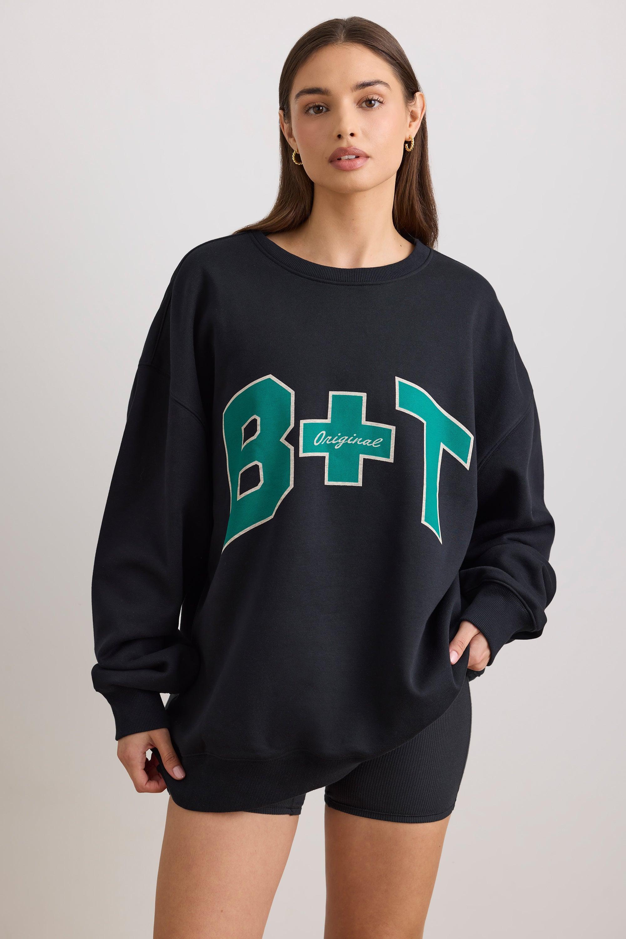 Oversized Crew Neck Sweatshirt in Black Female Product Image