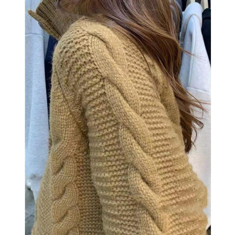 Plain Cropped Cable-Knit Cardigan Product Image