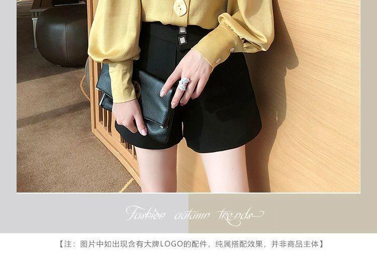 V-Neck Balloon-Sleeve Blouse Product Image