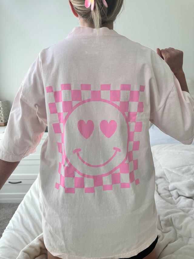 heart smiley face tee Product Image