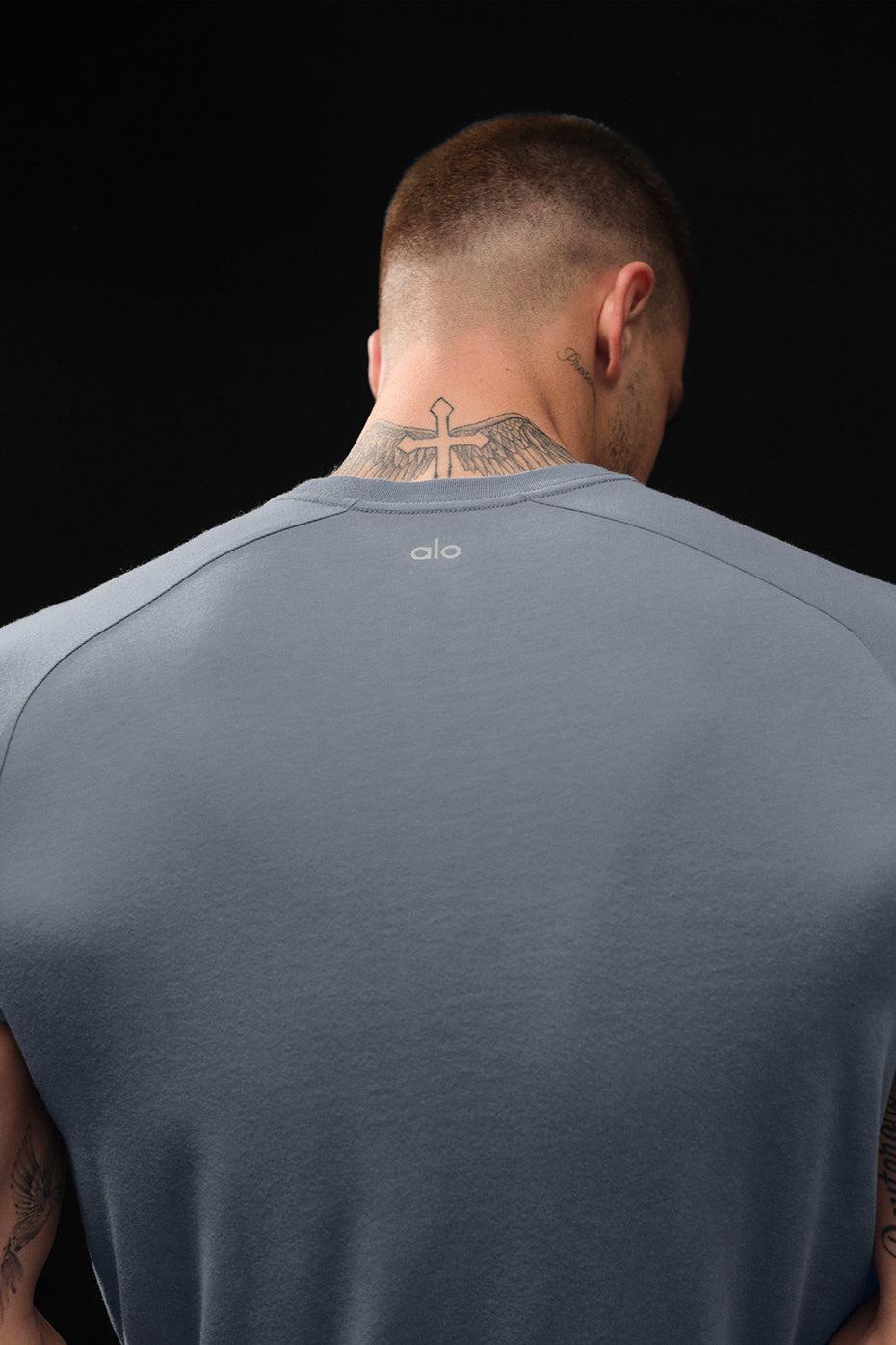 The Triumph Crew Neck Tee - Steel Grey Male Product Image