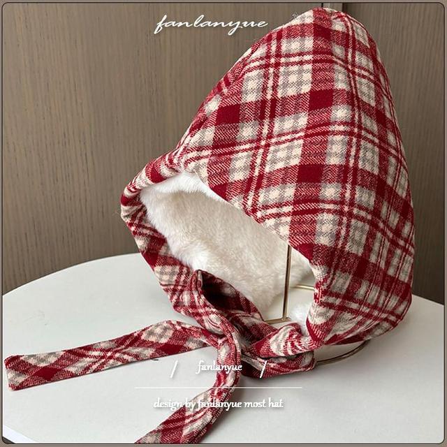 Plaid Bonnet Hat Product Image