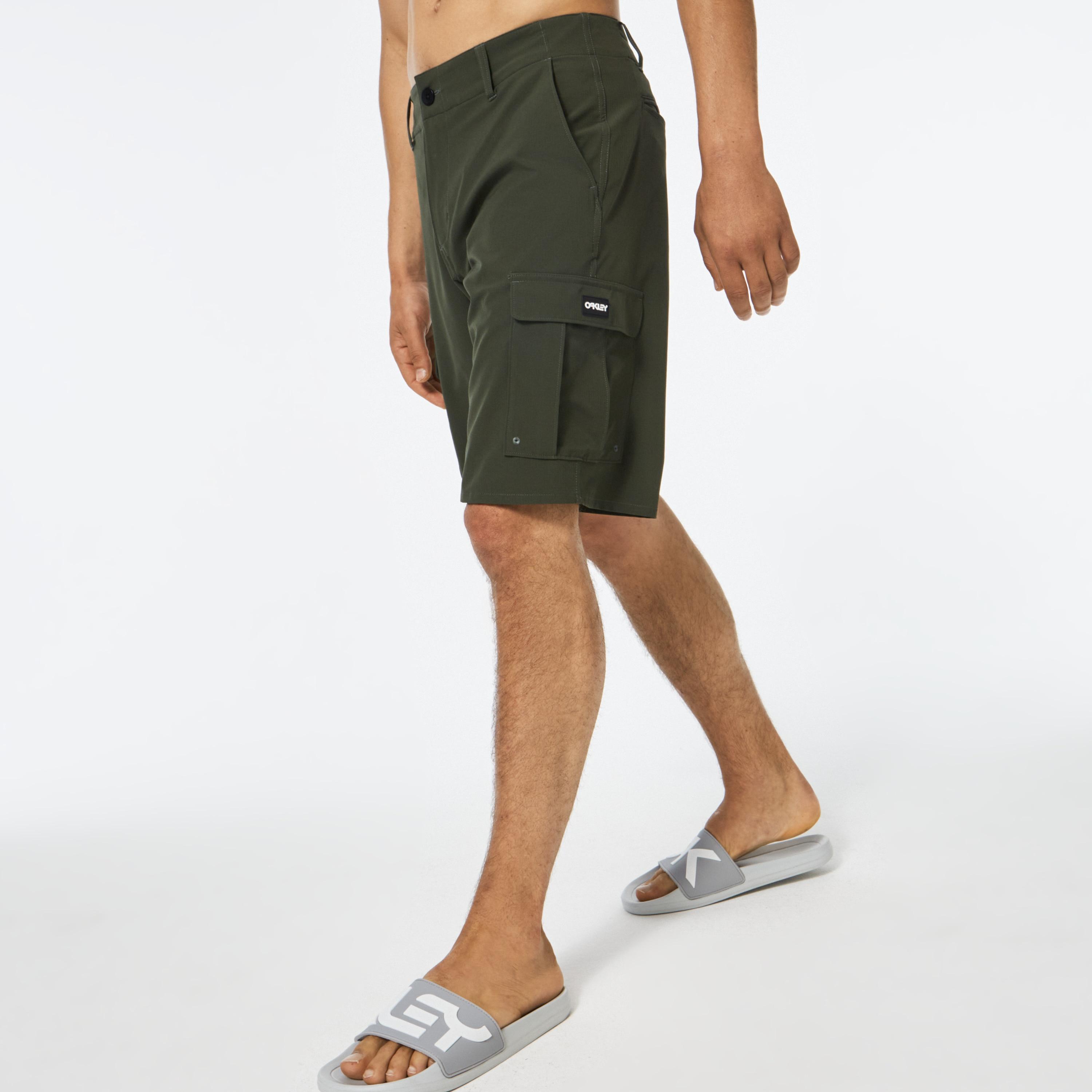 Oakley Men's B1b Cargo Hybrid Short Size: 29 Product Image