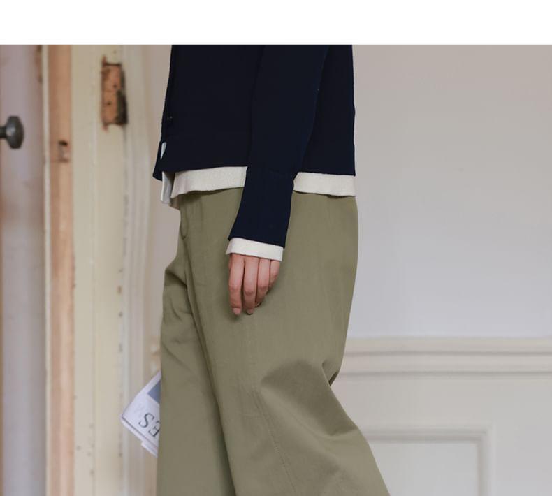 High Rise Plain Loose Fit Slacks Product Image