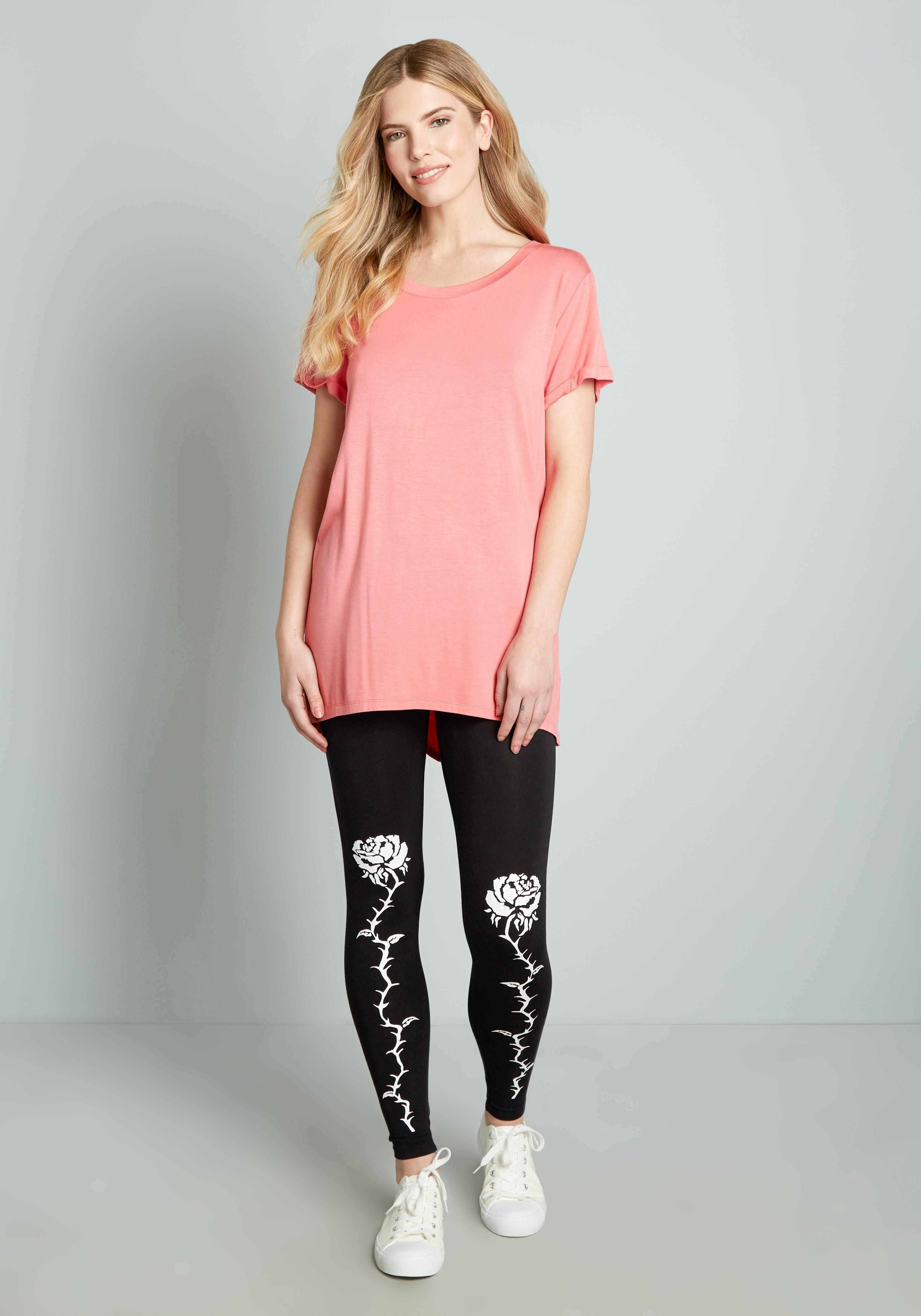 Rose Toward The Sky Leggings Product Image