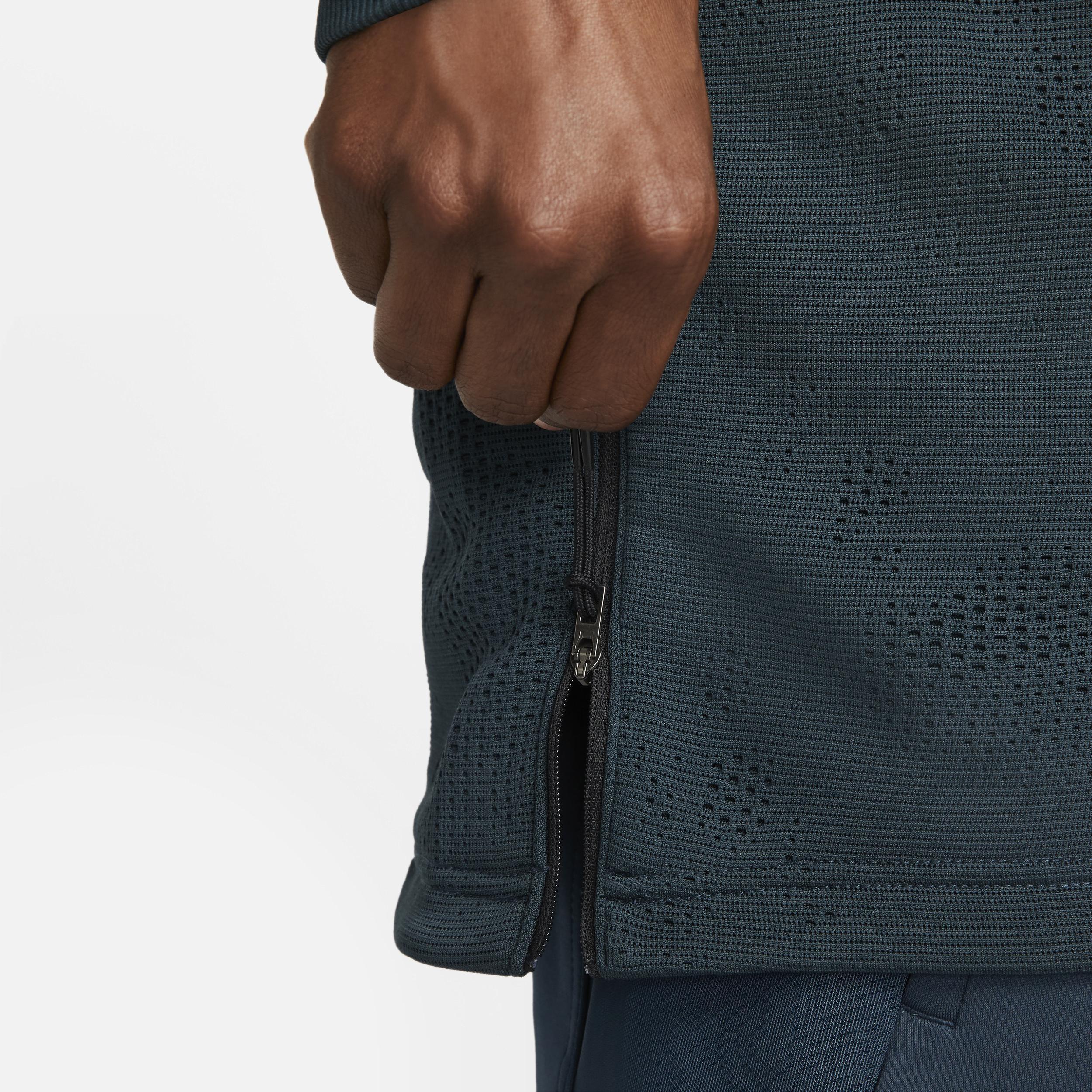 Nike Men's Therma-FIT ADV A.P.S. Fleece Versatile Crew Product Image