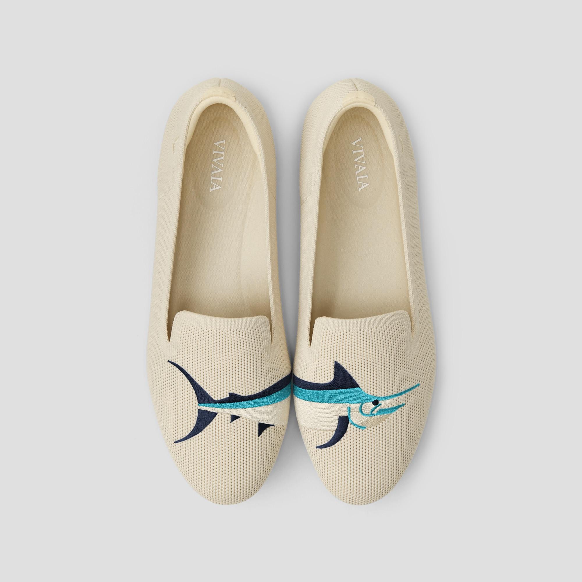 Round-Toe Embroidered Loafers (Audrey) Product Image