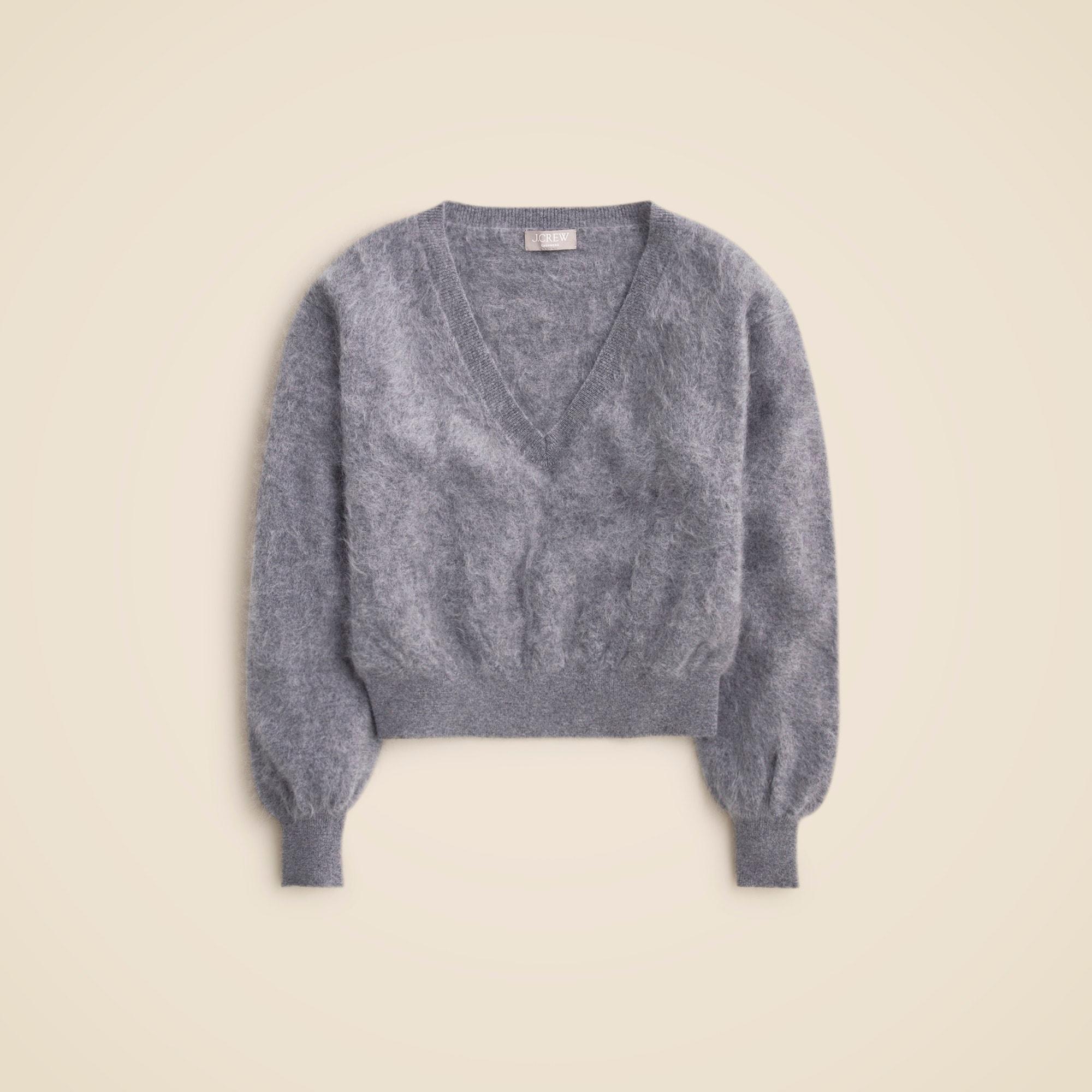 Brushed cashmere cropped V-neck sweater Product Image