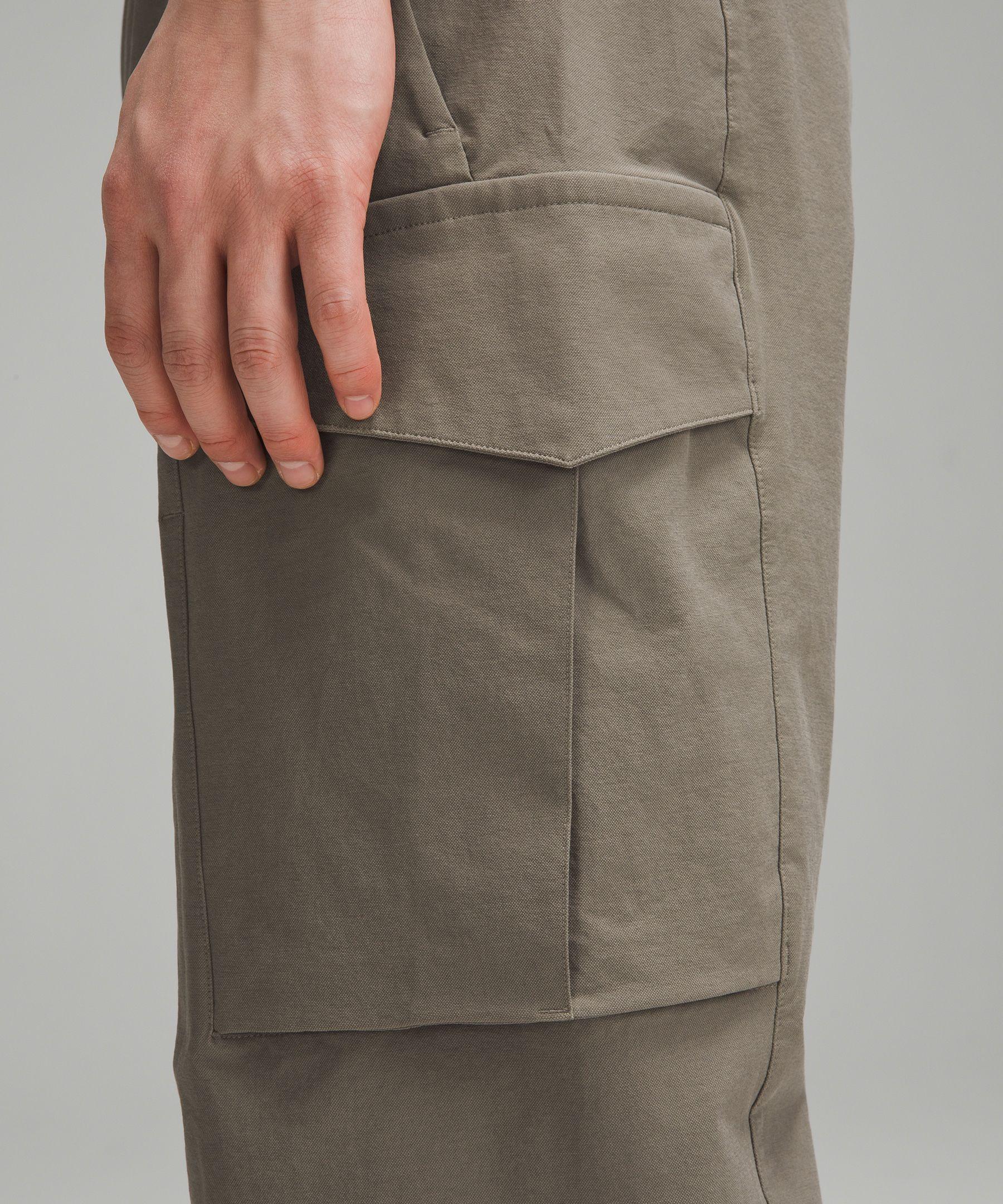 Stretch Cotton VersaTwill Relaxed-Fit Cargo Pant Product Image