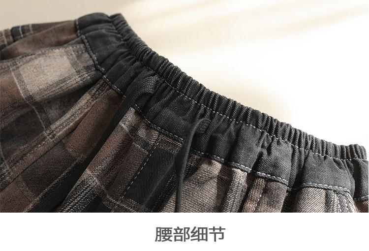 Drawstring Waist Plaid Fleece-Lined Barrel Leg Pants Product Image