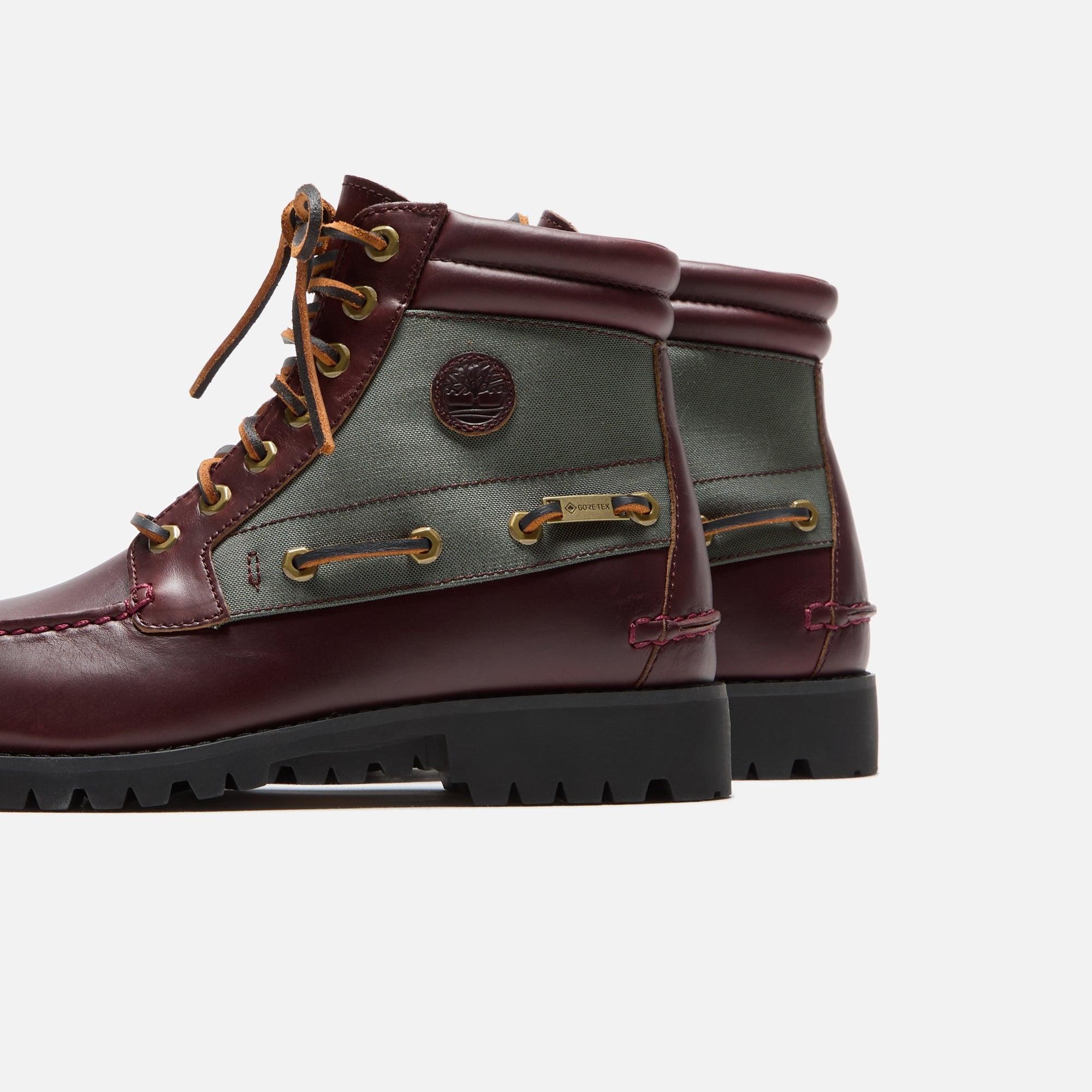 Timberland Britton Road 7-Eye Moc-Toe Lug Boot - Dark Red Full Grain Male Product Image