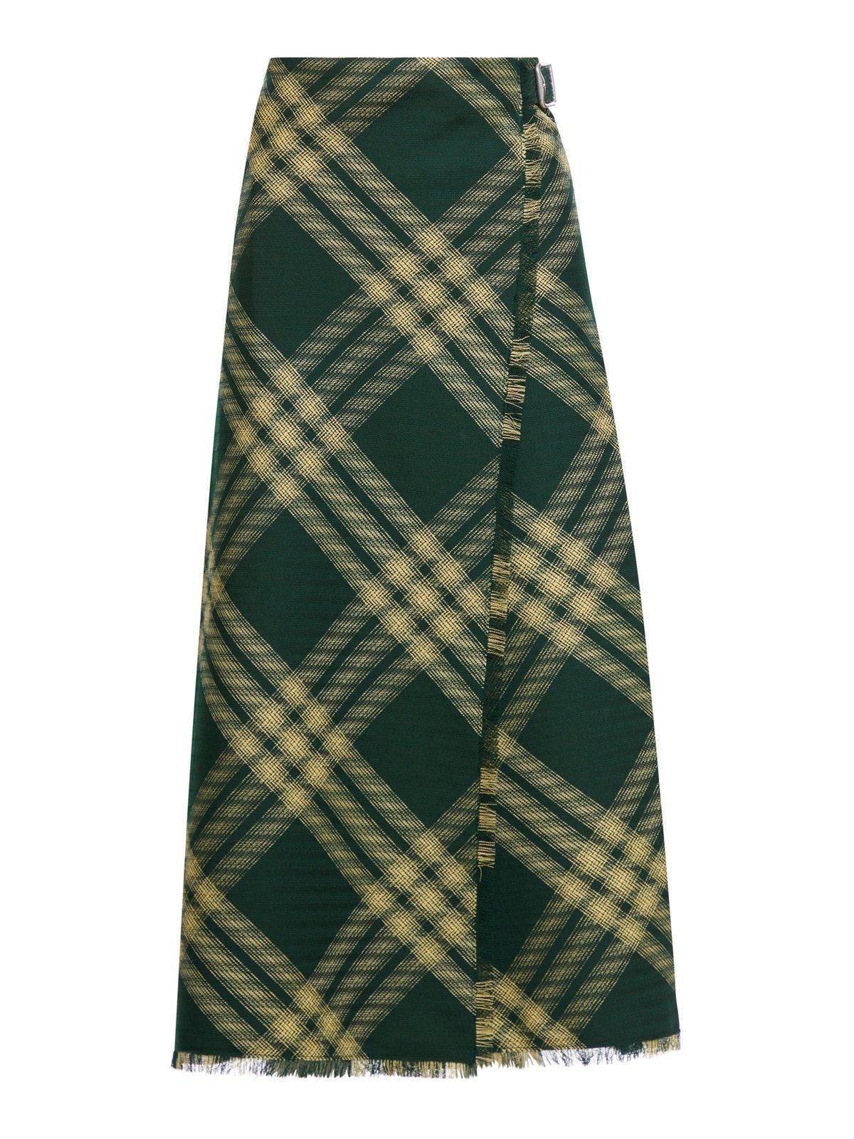 BURBERRY Check Printed Frayed In Green Product Image