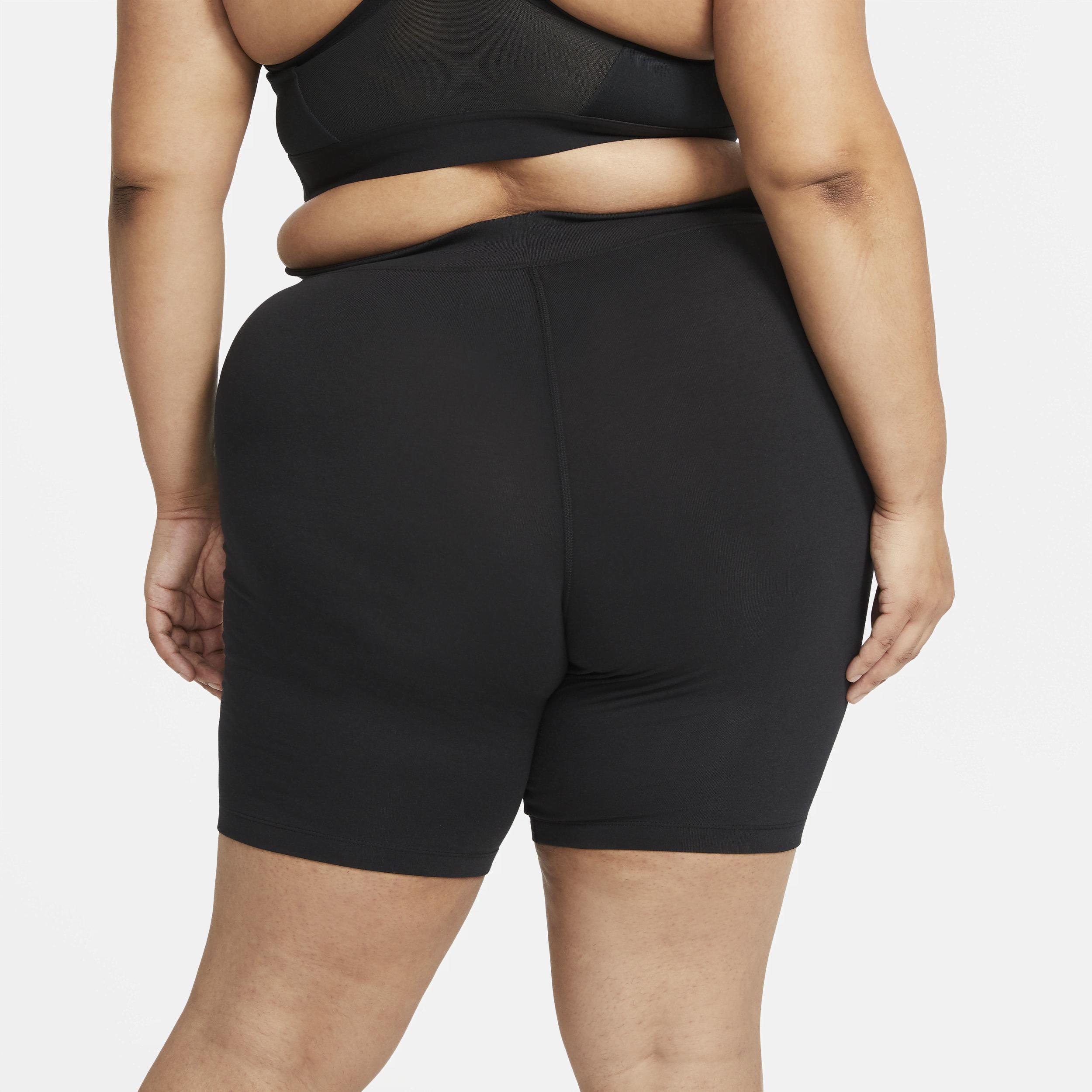 Women's Nike Sportswear Essential Mid-Rise Bike Shorts (Plus Size) Product Image