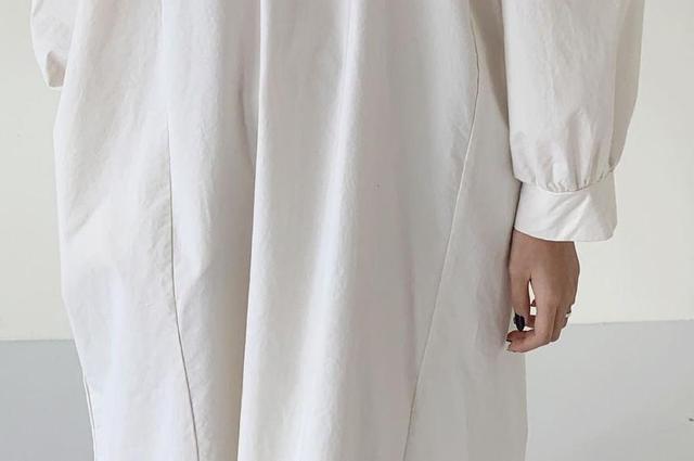 Long-Sleeve Plain Loose-Fit Midi Dress Product Image