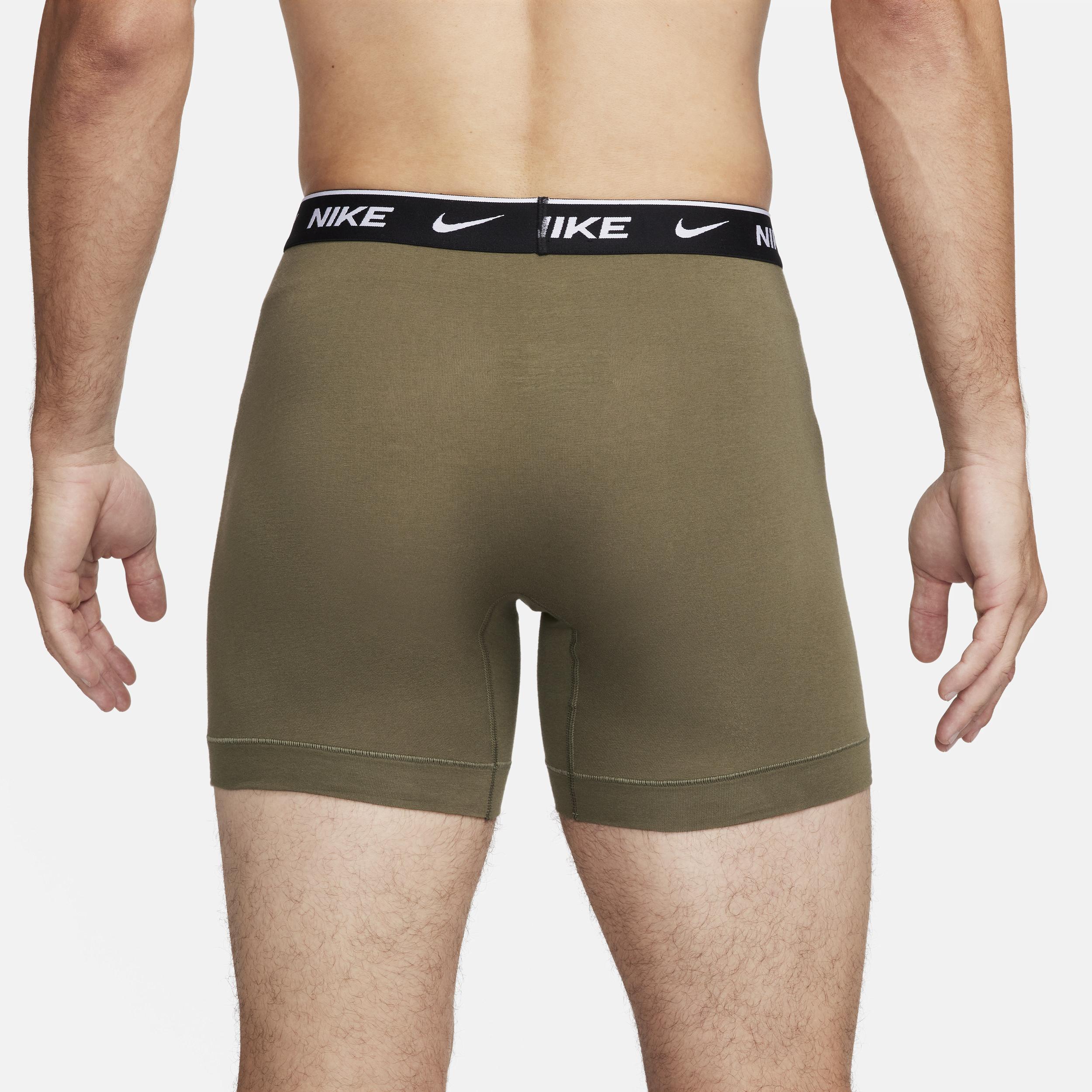 Nike Dri-FIT Essential 3-Pack Stretch Cotton Boxer Briefs Product Image