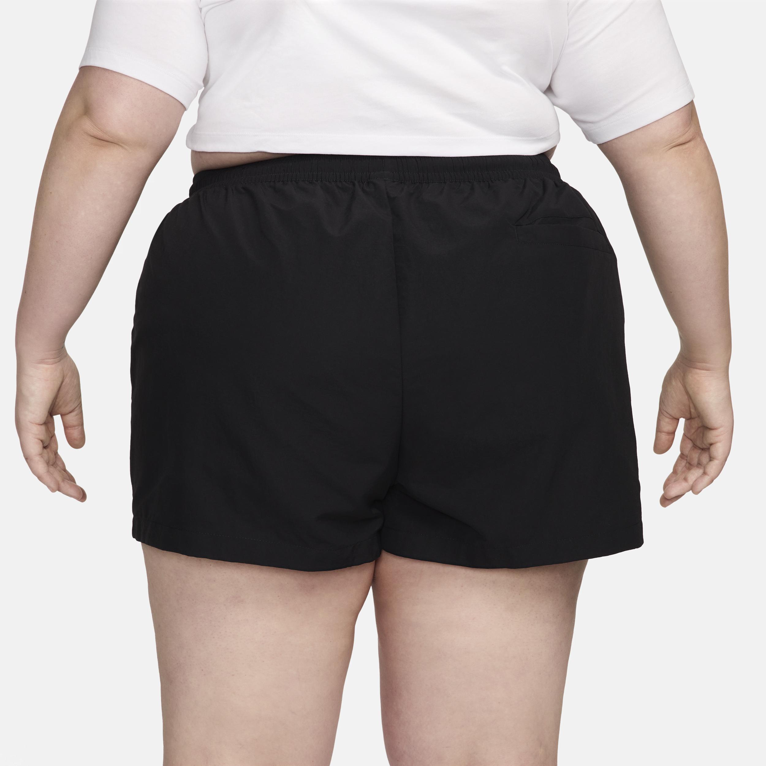 Women's Nike Sportswear Everything Wovens Mid-Rise 5" Shorts (Plus Size) Product Image