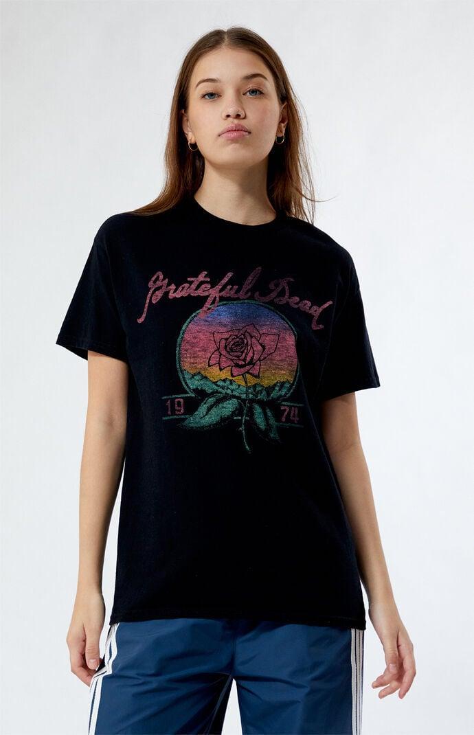 Junk Food Women's Grateful Dead Rose T-Shirt product image