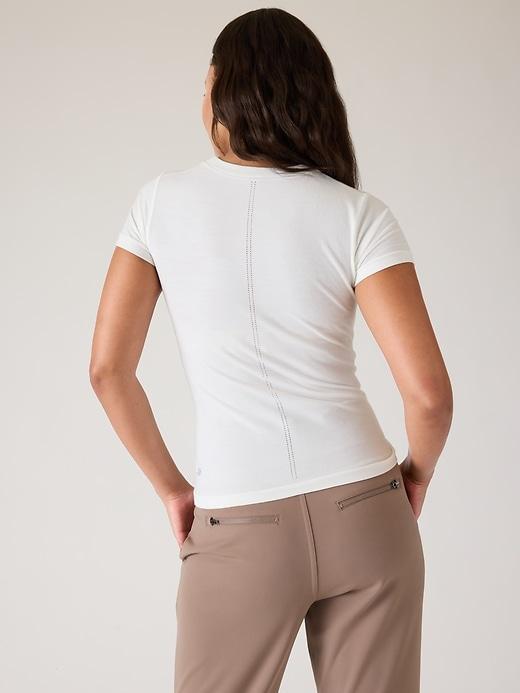 Ascent Seamless Tee Product Image