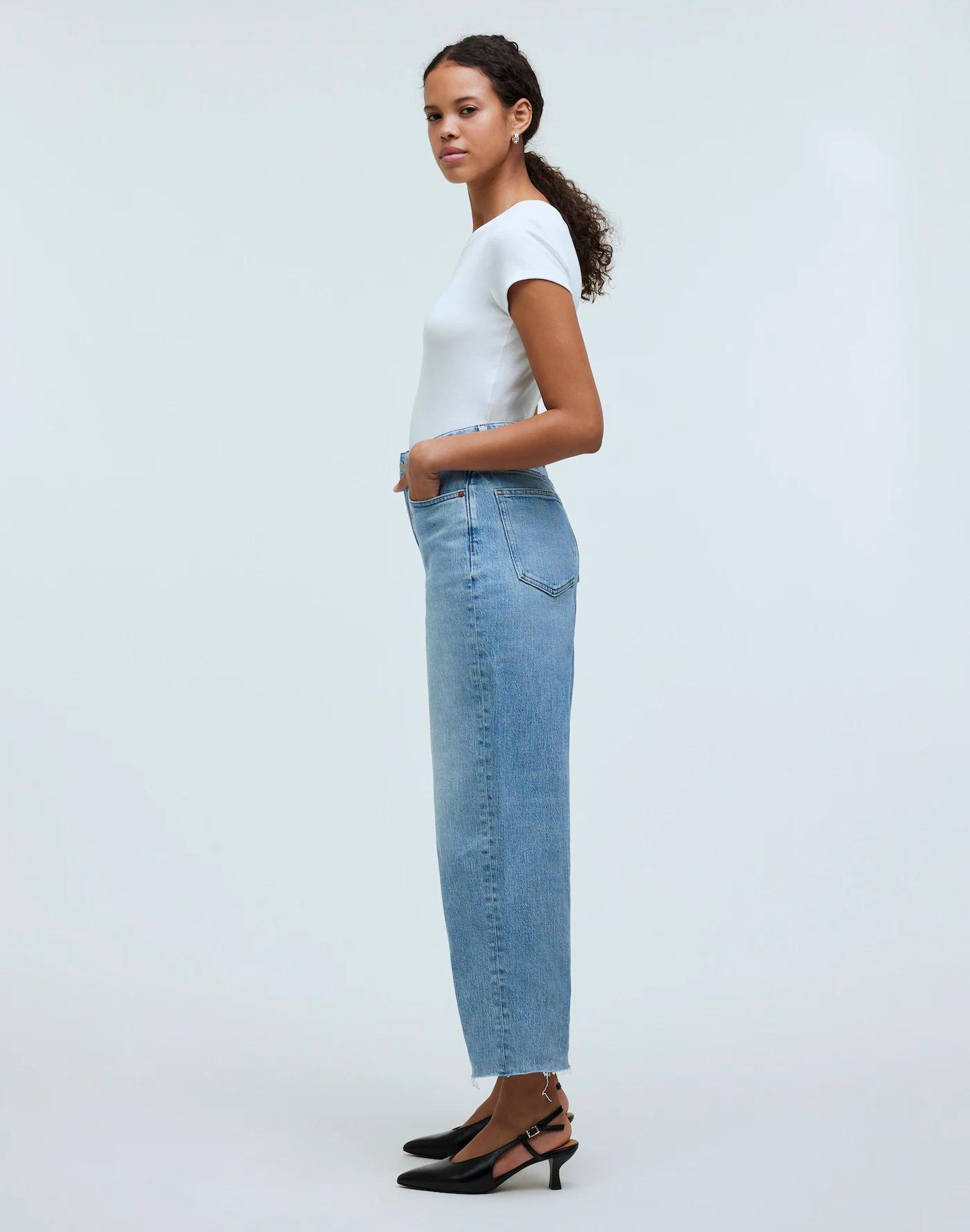 The Tall Curvy Perfect Vintage Wide-Leg Crop Jean Product Image