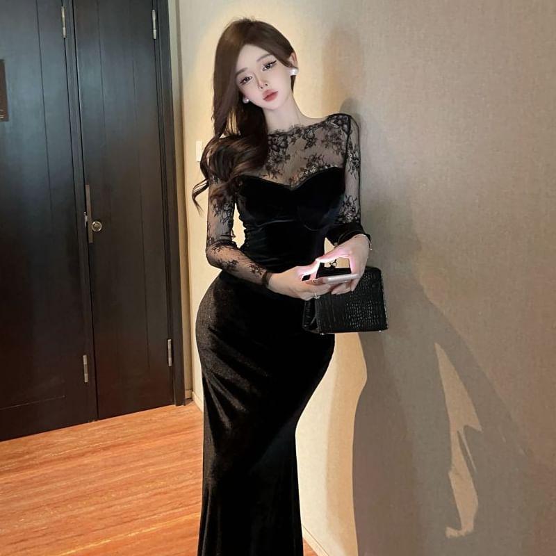 Long Sleeve Round Neck Lace Panel Velvet Bodycon Maxi Dress Product Image