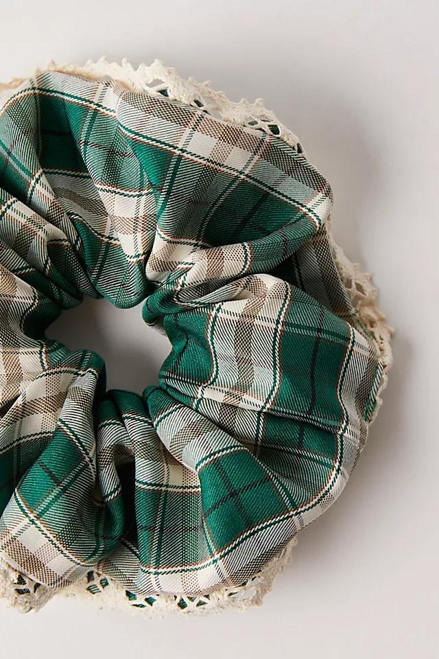 Stirling Jumbo Scrunchie Product Image