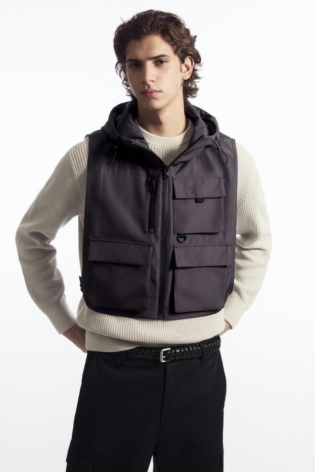 WATERPROOF UTILITY VEST Product Image