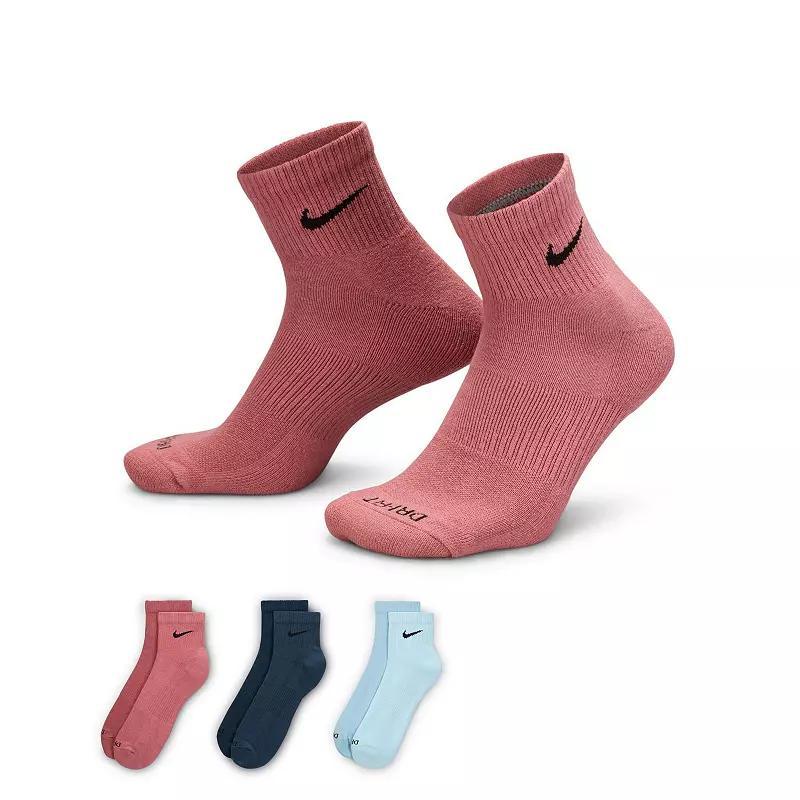 Nike Mens Everyday Plus Cushioned Training Ankle Socks (3 Pairs) Product Image