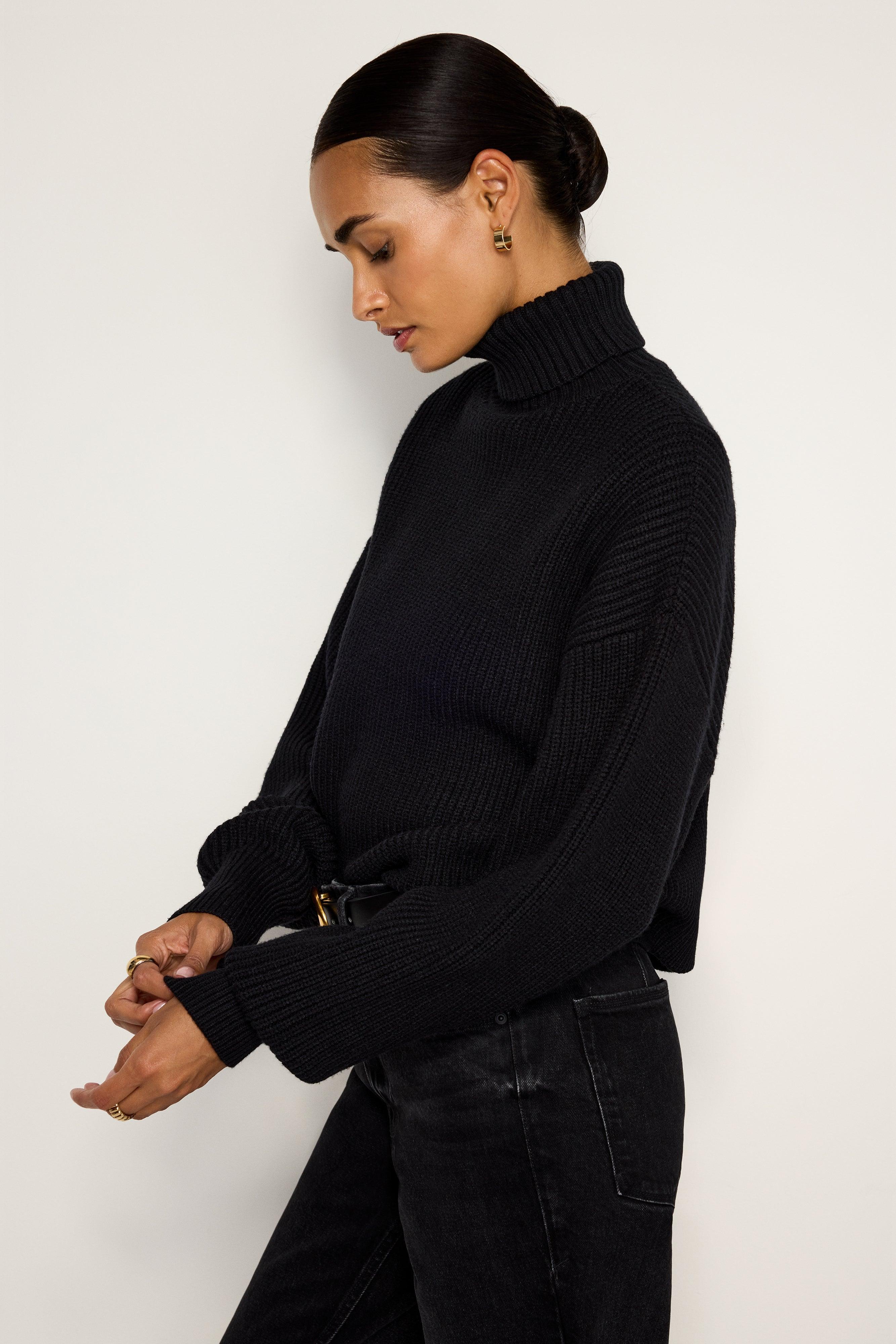 COZY RIBBED TURTLENECK | BLACK001 Product Image