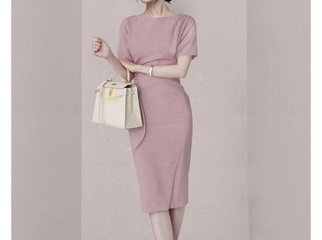 Short-Sleeve Boat Neck Plain Sheath Dress Product Image