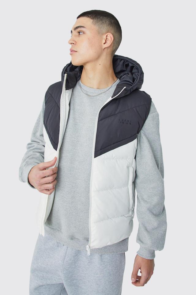 Man Colour Block Quilted Hooded Gilet | boohooMAN USA Product Image