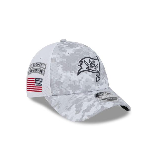 Tampa Bay Buccaneers 2024 Salute to Service 9FORTY Stretch-Snap Hat Male Product Image