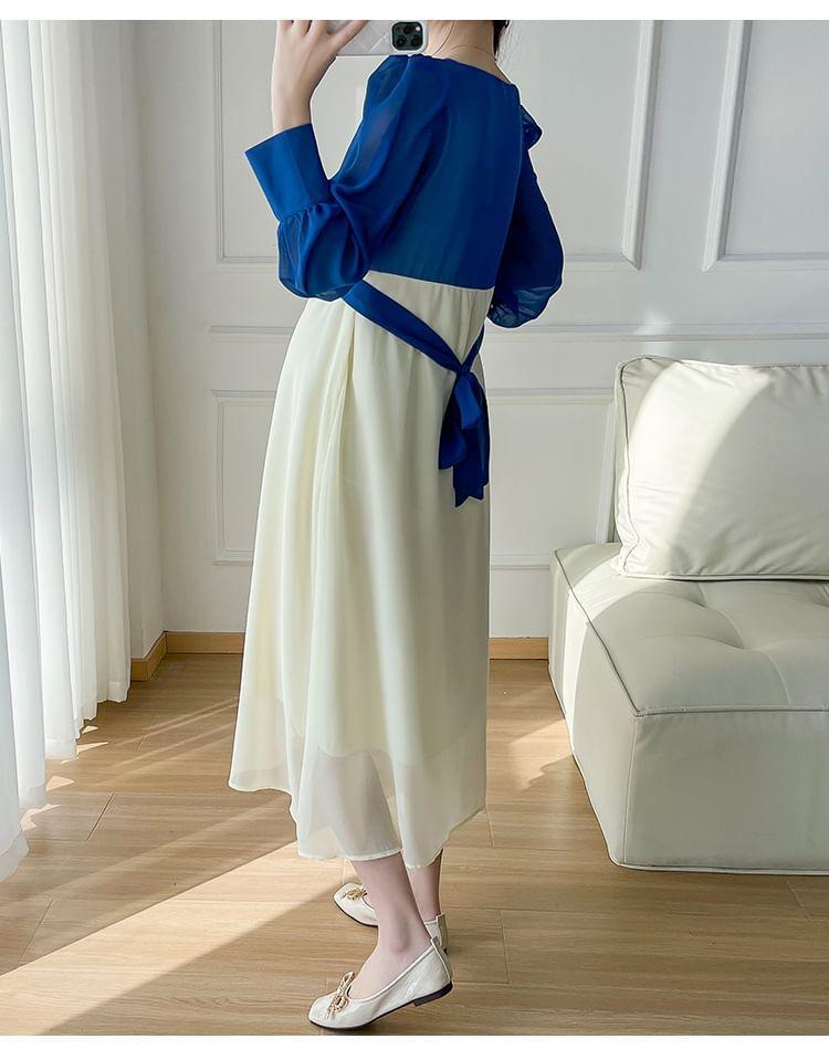 Maternity Mock Two-Piece Puff-Sleeve Two-Tone Midi A-Line Dress Product Image