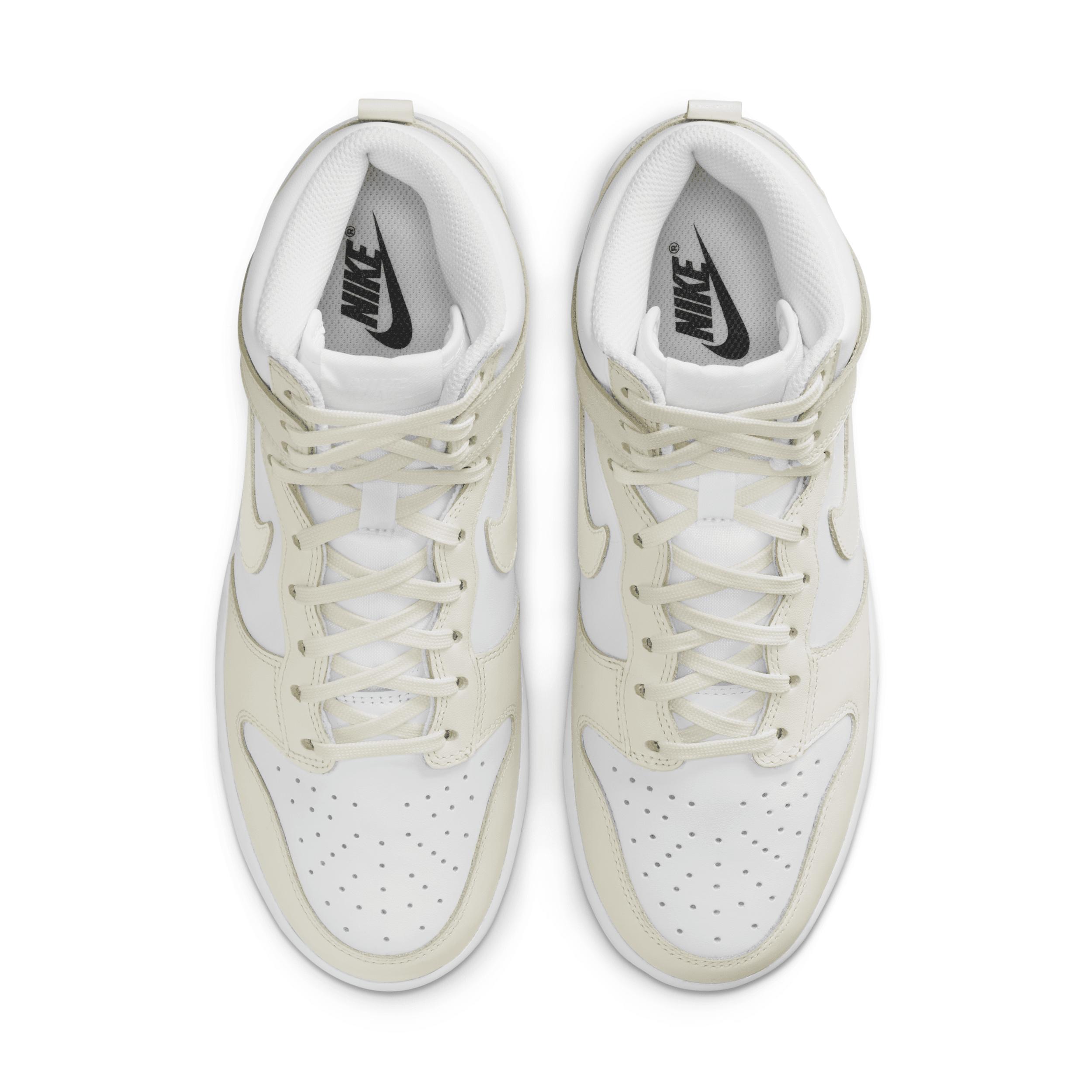 Nike Womens Dunk High Shoes Product Image