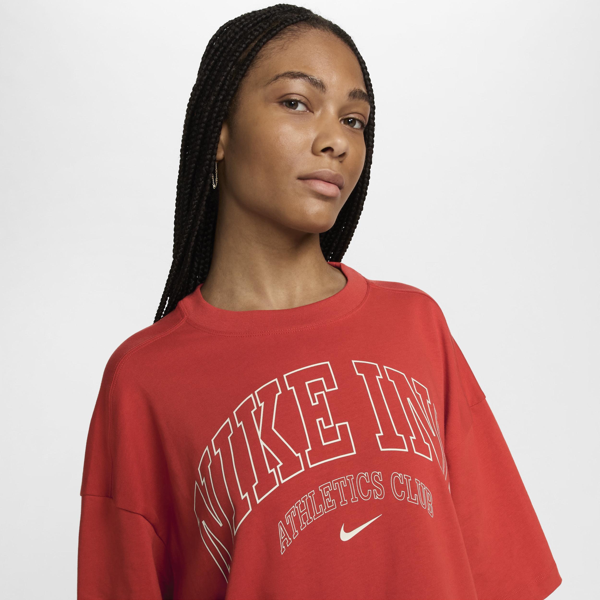 Women's Nike Sportswear Essential Oversized T-Shirt Product Image