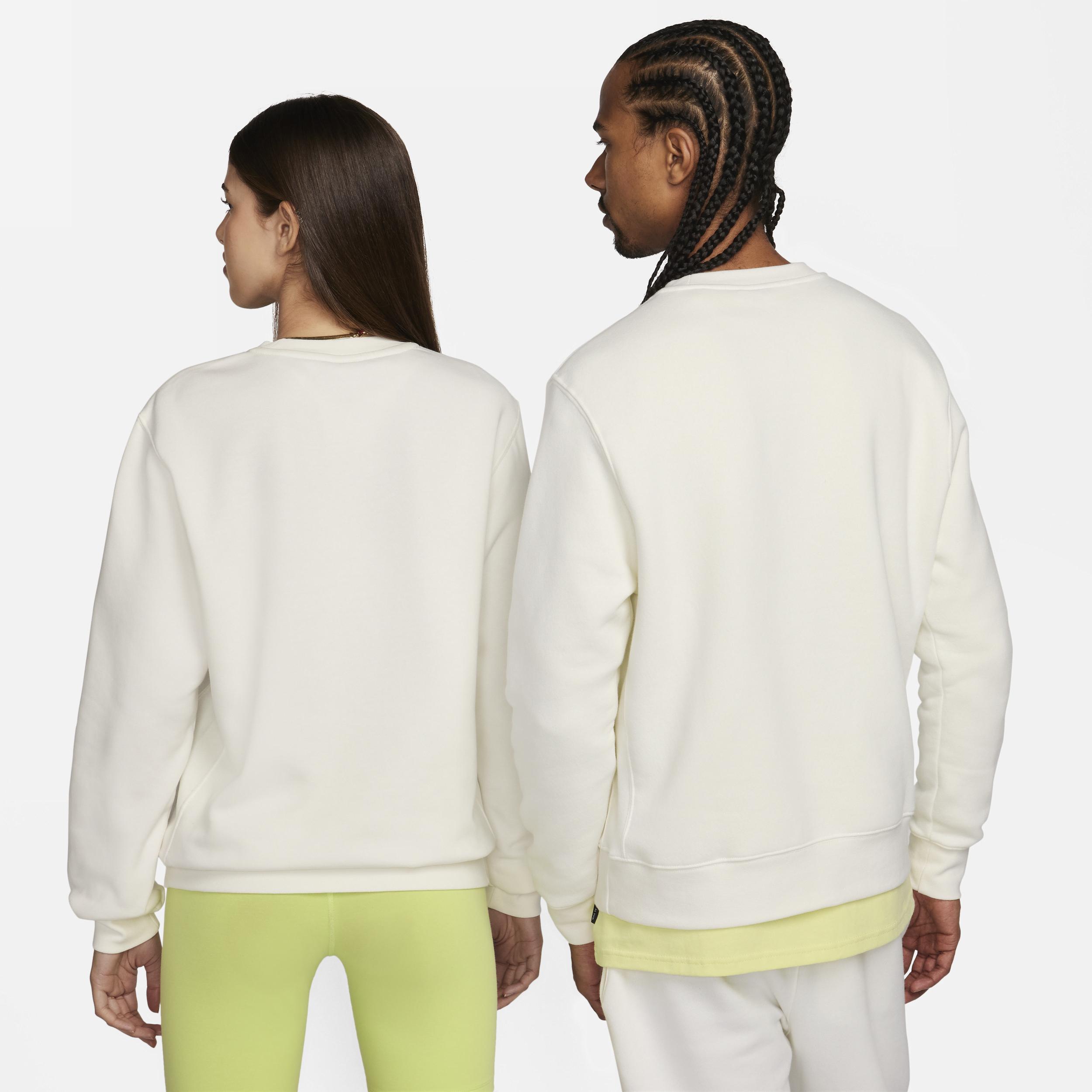 Nike Club unisex crew sweatshirt Product Image