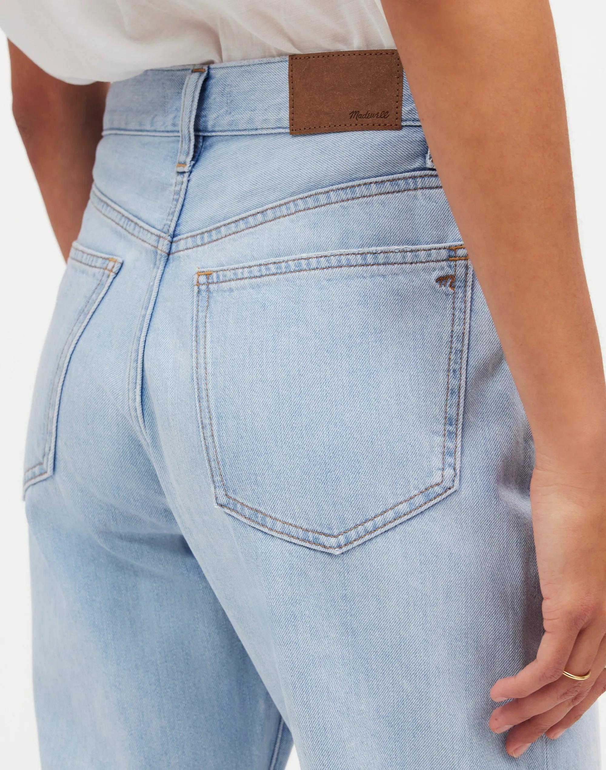 The '90s Straight Crop Jean in Fitzgerald Wash Product Image