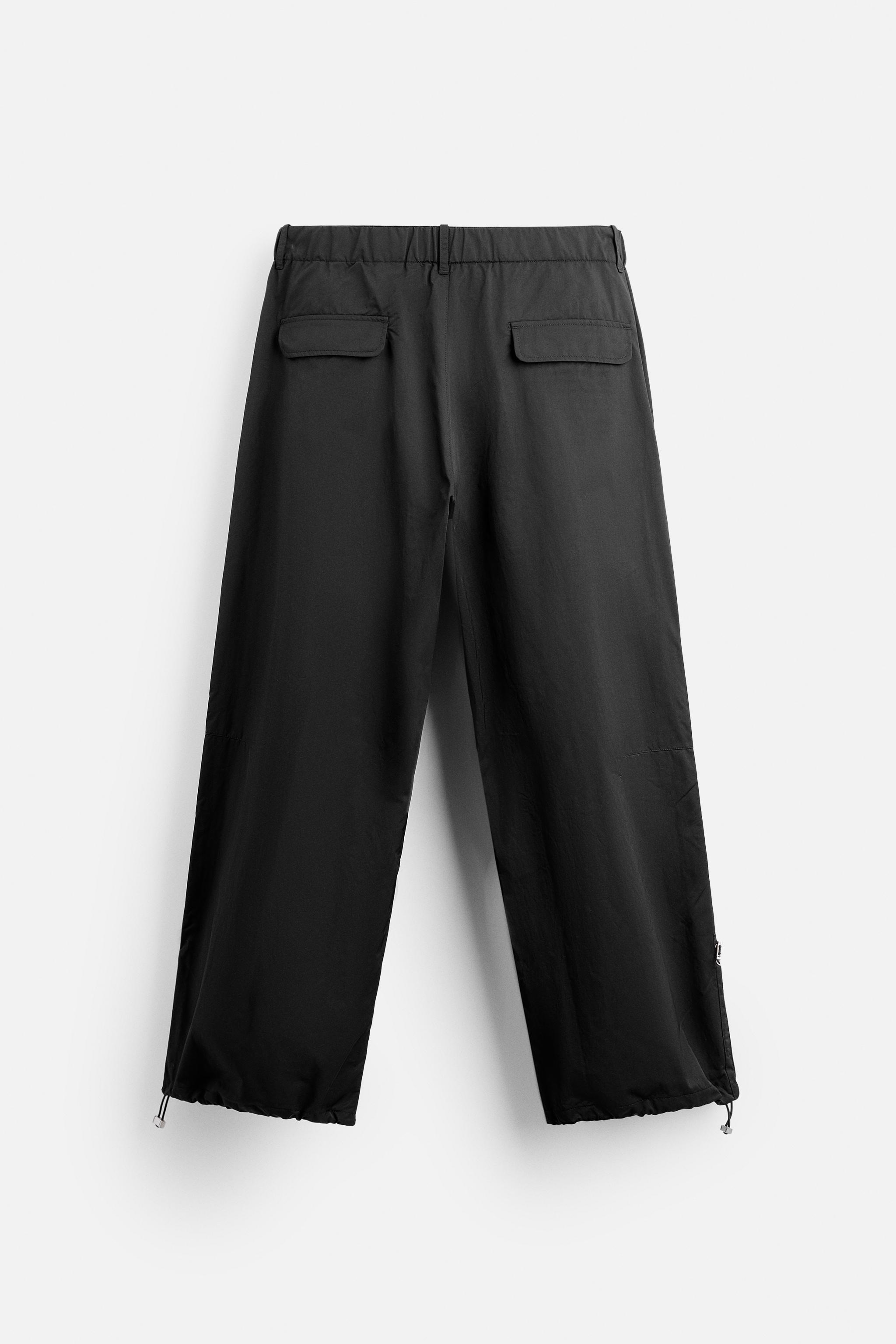 TECHNICAL PARACHUTE PANTS Product Image