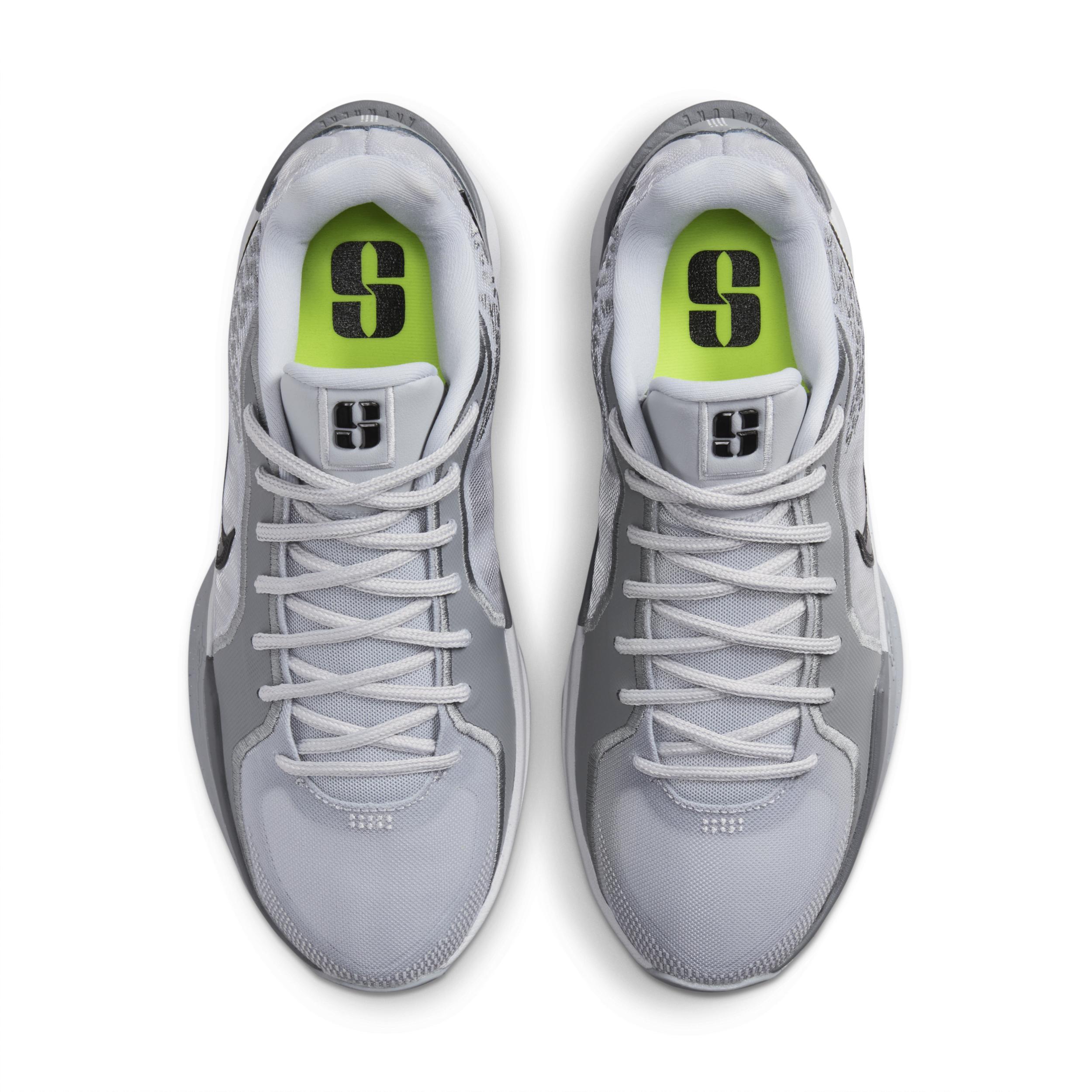 Nike Women's Sabrina 2 Basketball Shoes Product Image