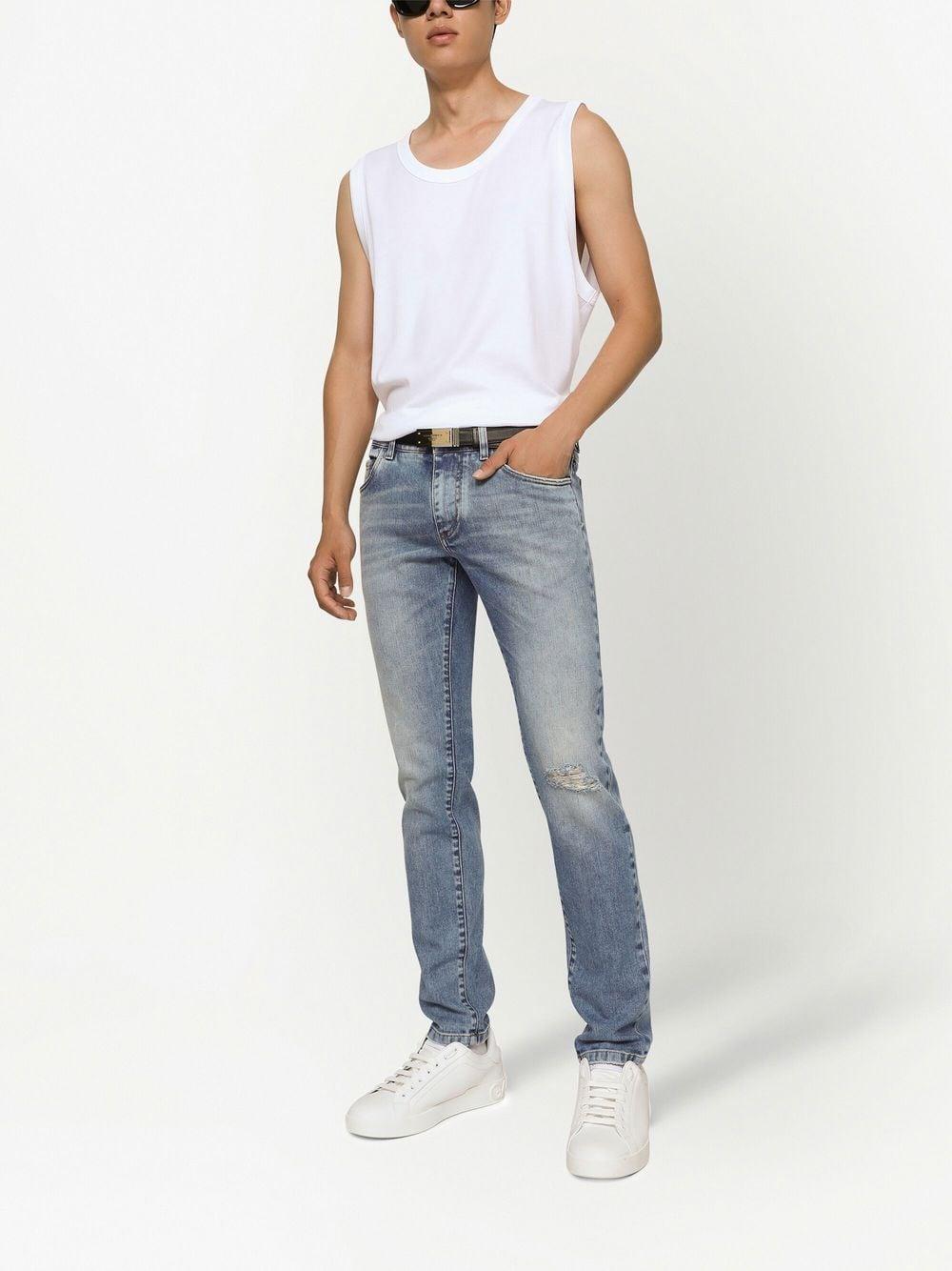 distressed skinny jeans Product Image