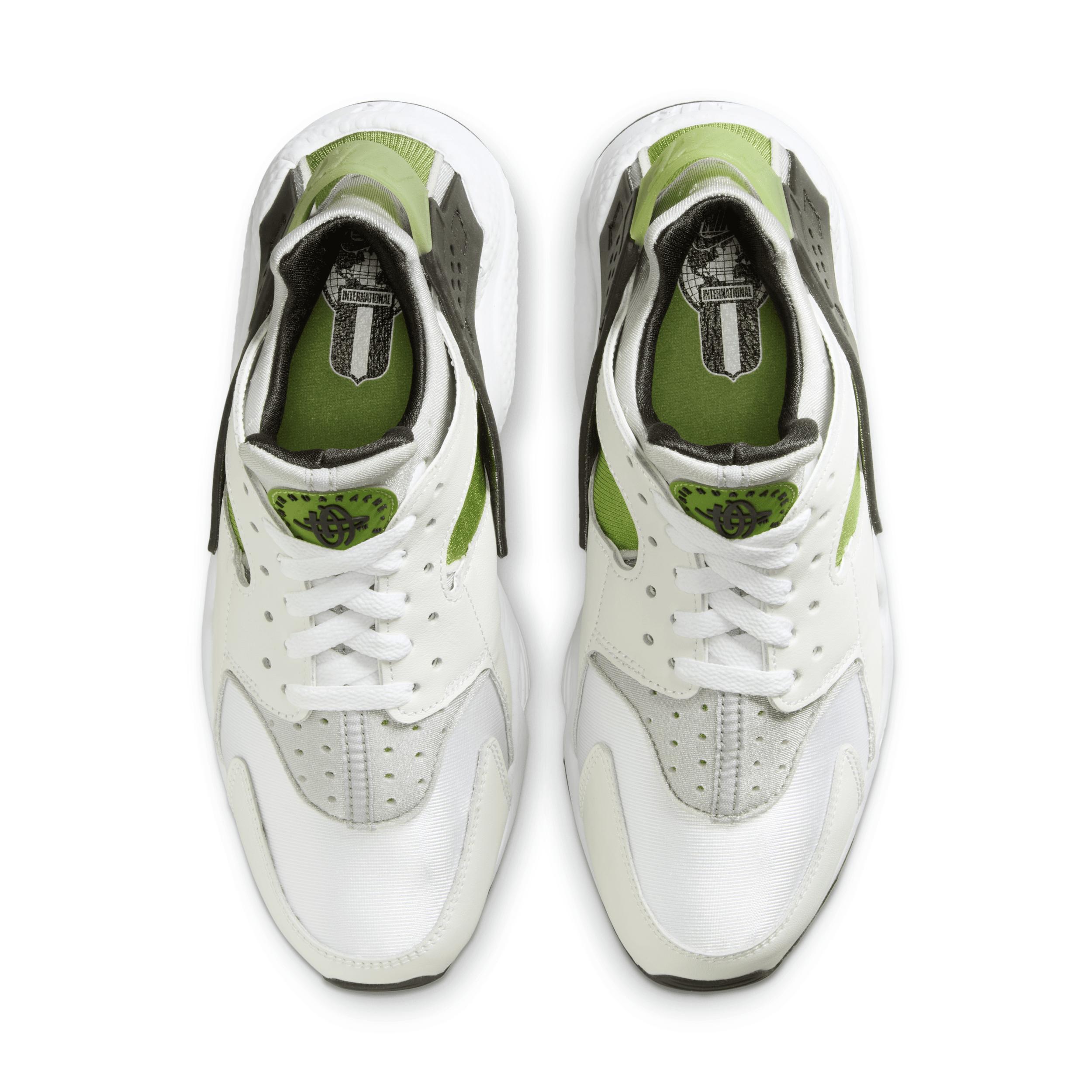 Nike Women's Air Huarache Shoes Product Image