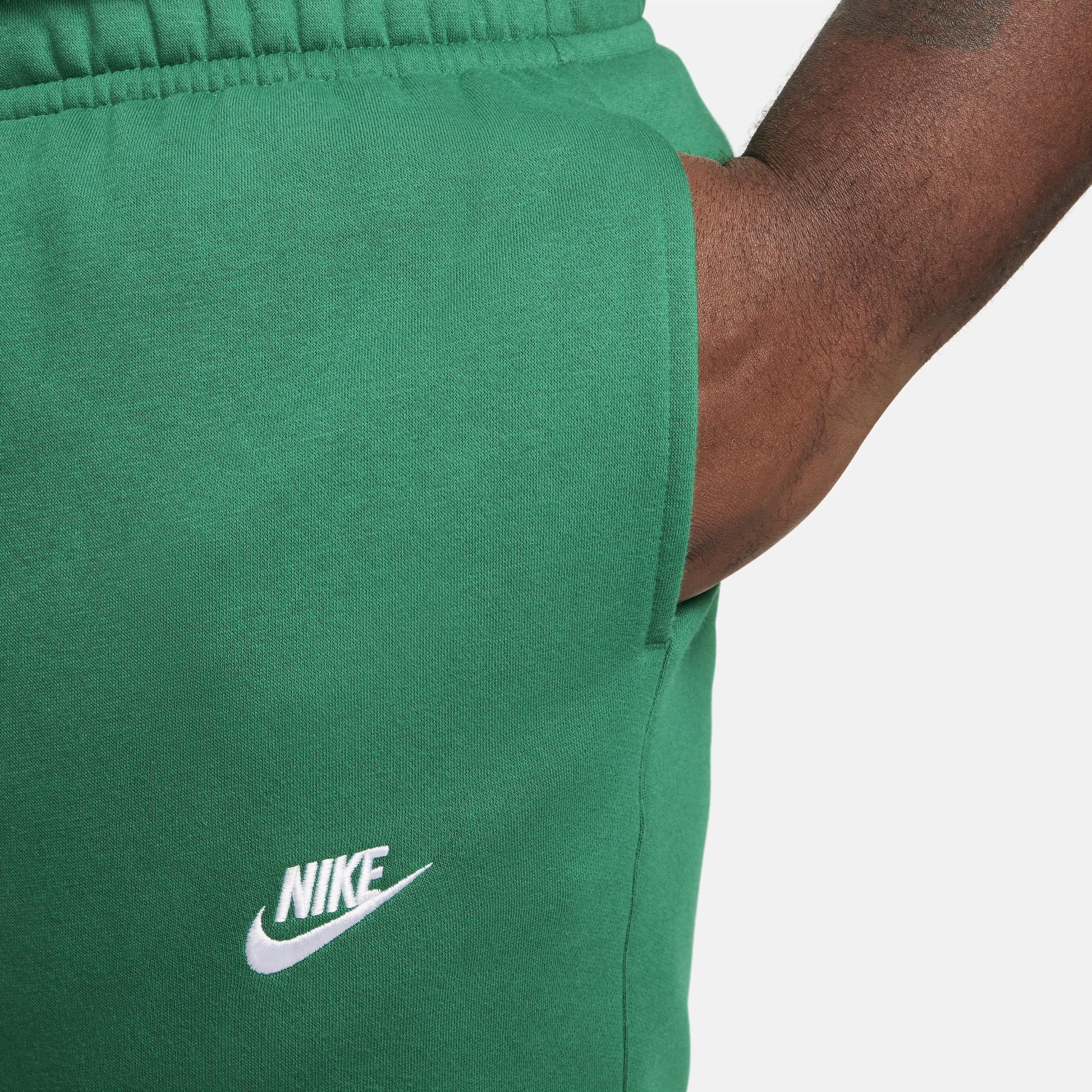 Sportswear Club Fleece Cuffed Jogger Pants In Malachite/malachite/white Product Image