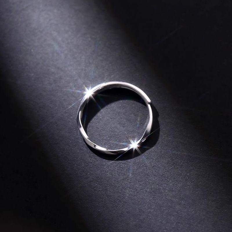 Alloy Ring Product Image