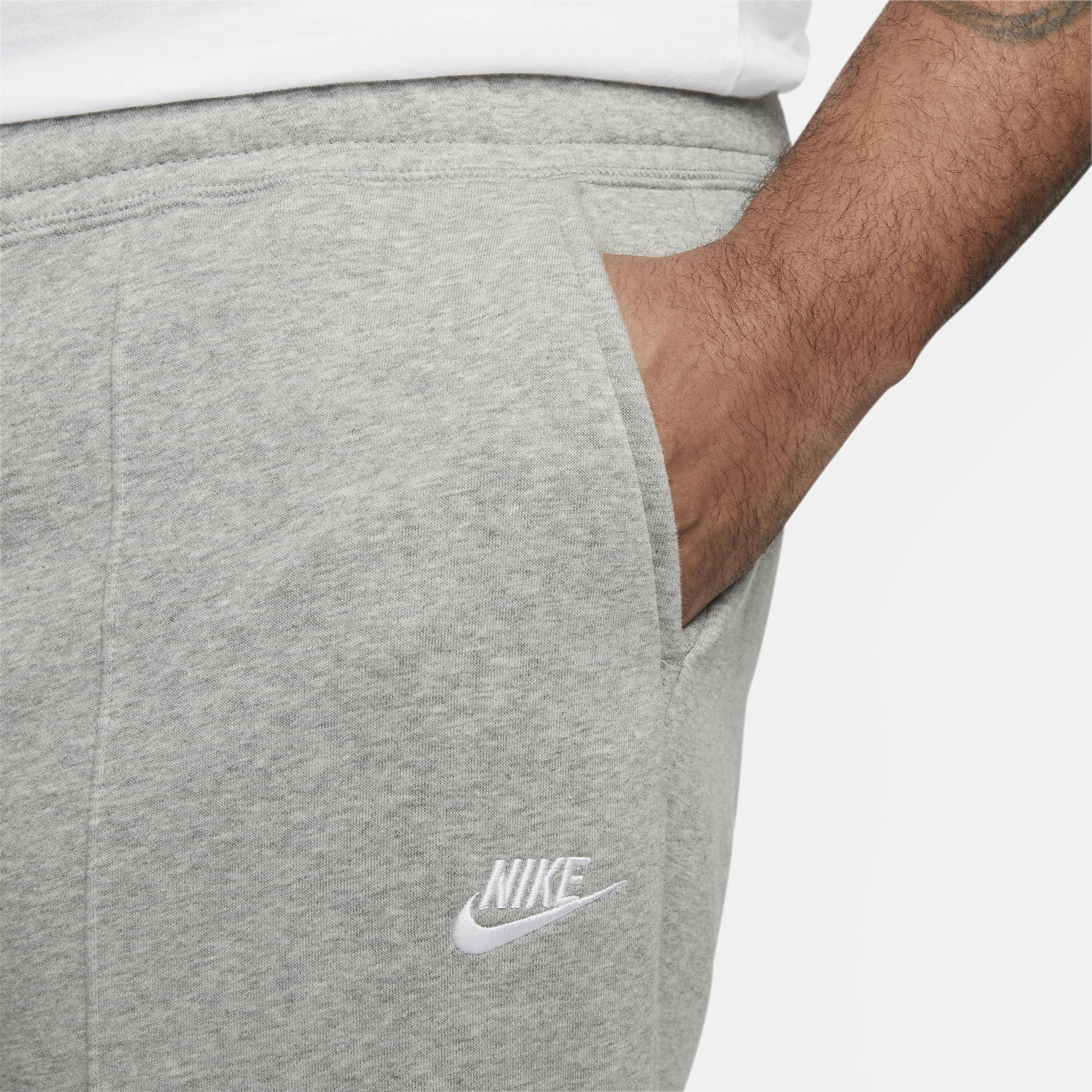 Nike Men's Club Fleece Cropped Pants Product Image